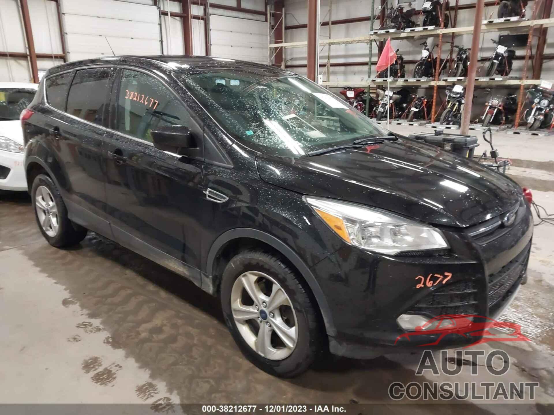 FORD ESCAPE 2015 - 1FMCU9GX0FUC03931