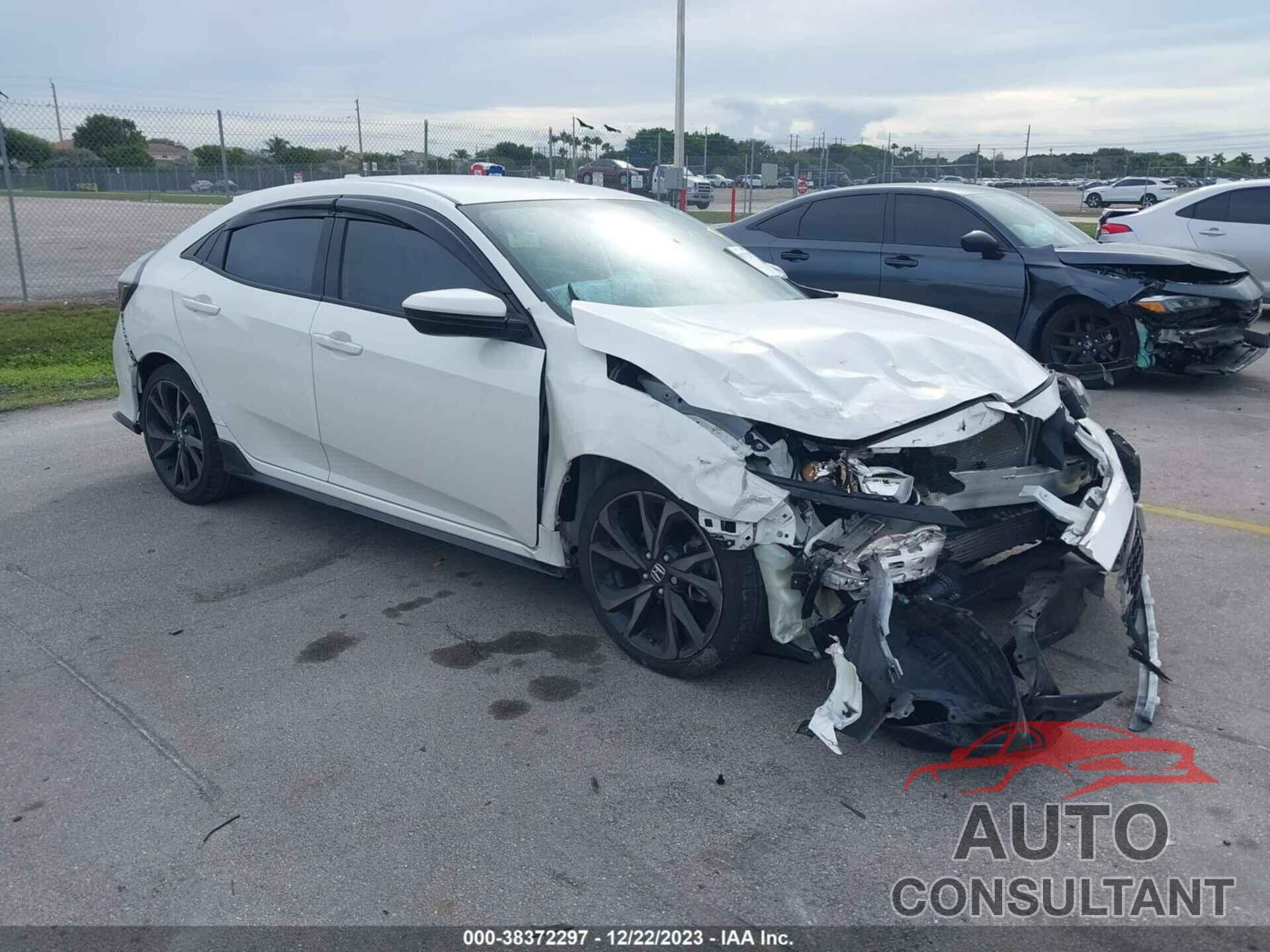 HONDA CIVIC 2019 - SHHFK7H48KU224897