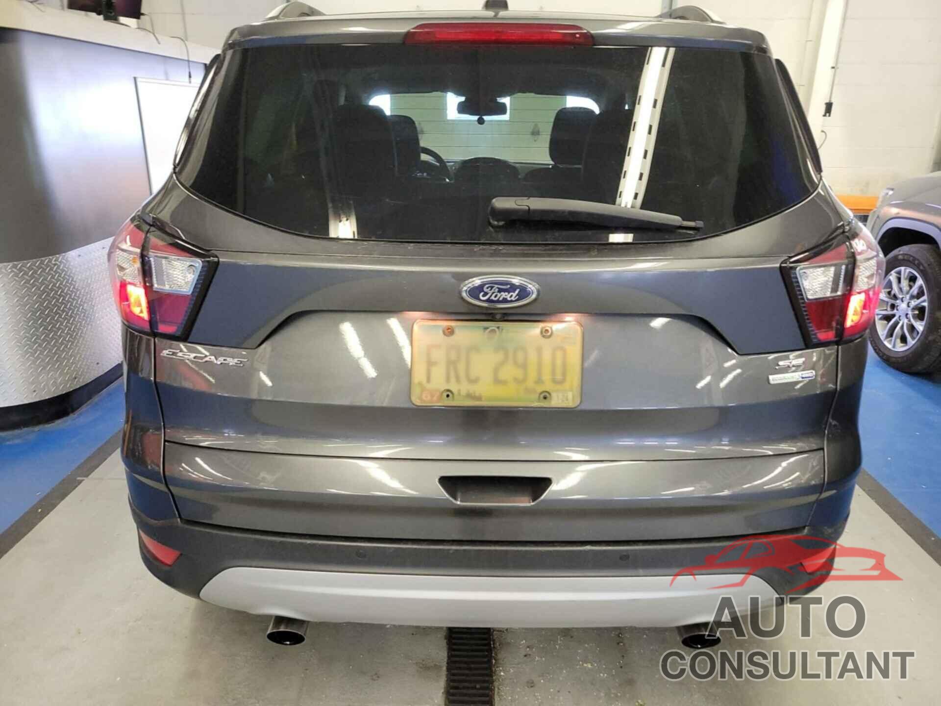 FORD ESCAPE 2018 - 1FMCU9GD2JUC77530