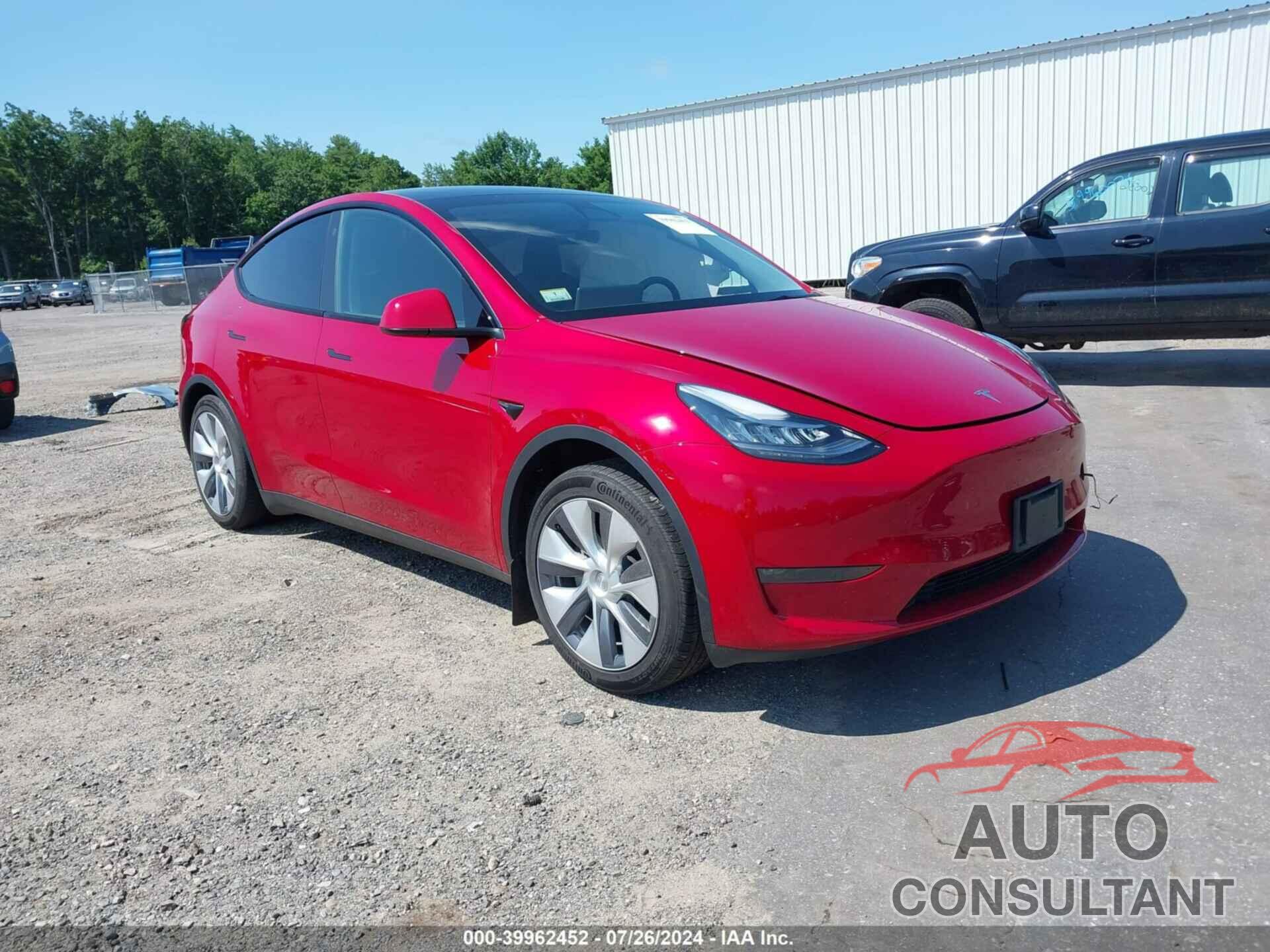 TESLA MODEL Y 2023 - 7SAYGDEE6PA025779