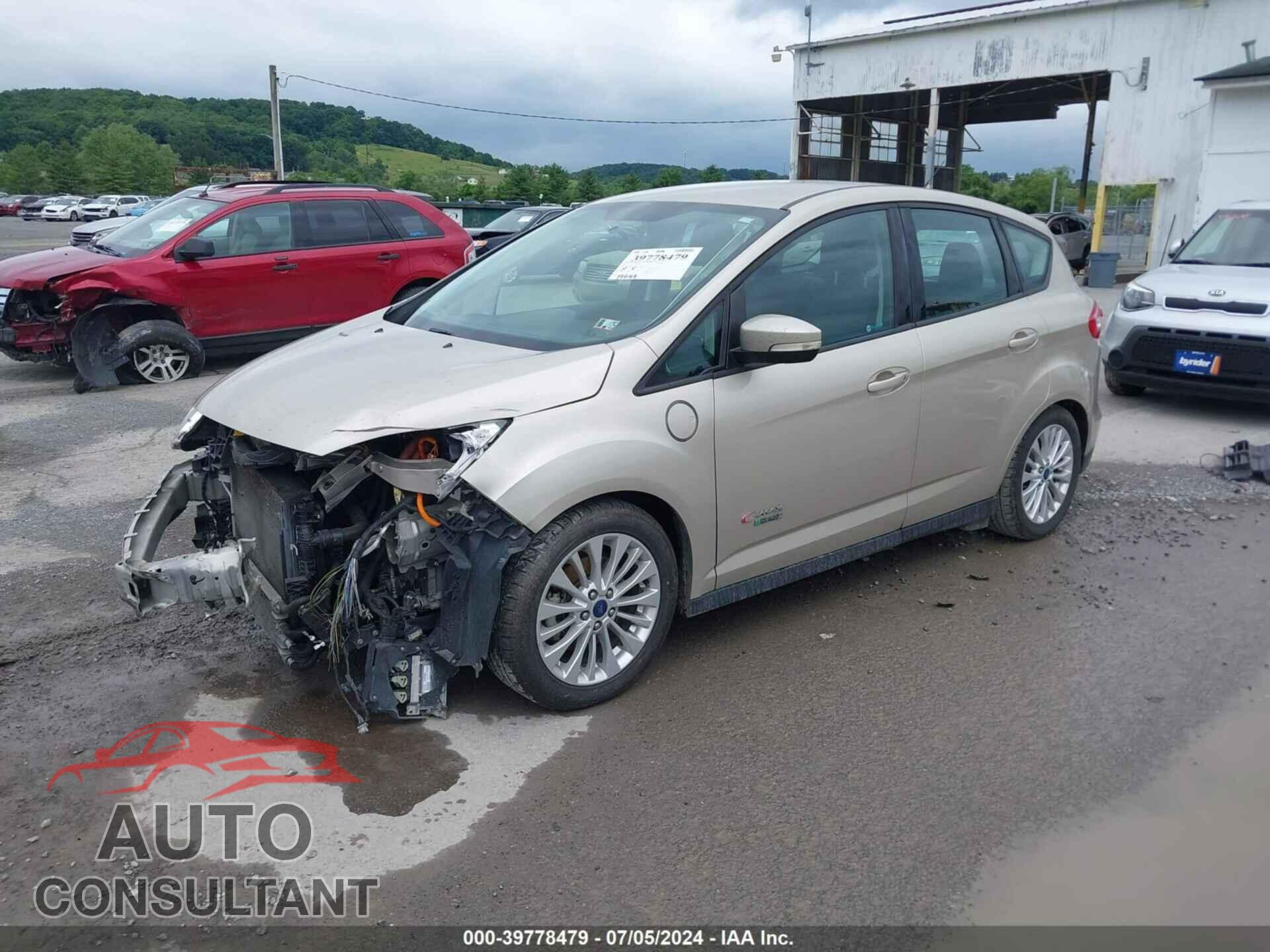 FORD C-MAX ENERGI 2017 - 1FADP5EU3HL107565