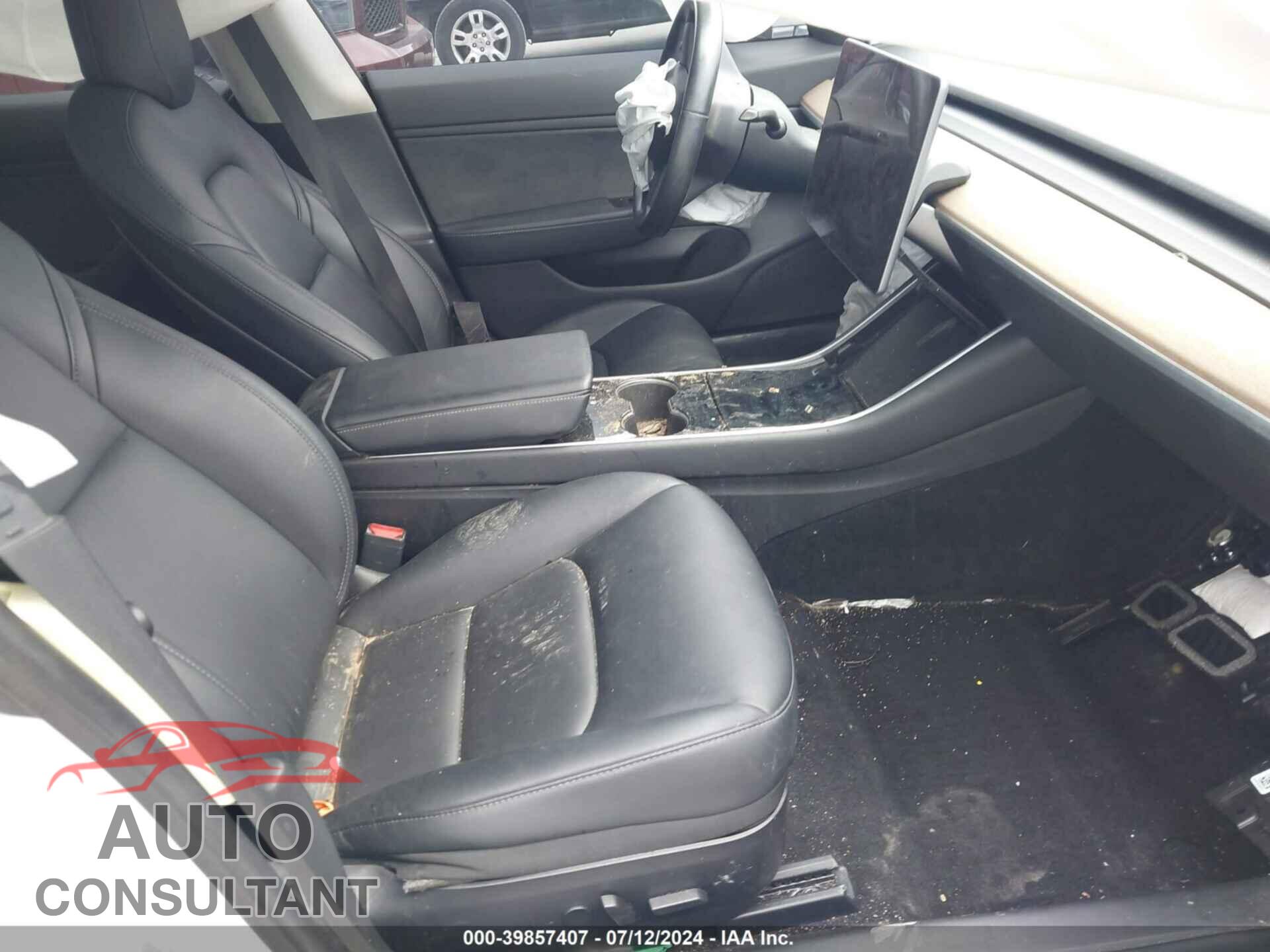 TESLA MODEL 3 2019 - 5YJ3E1EB6KF359548