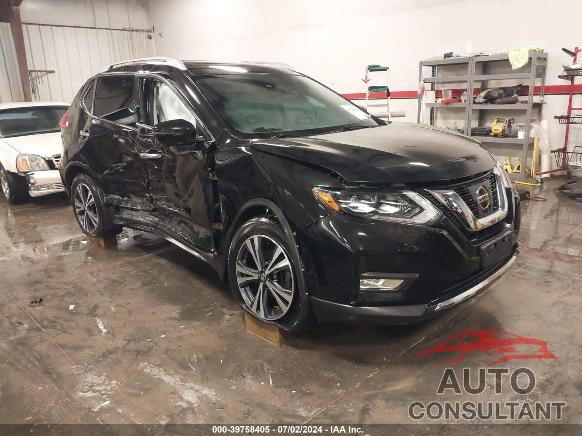 NISSAN ROGUE 2017 - 5N1AT2MV8HC744156