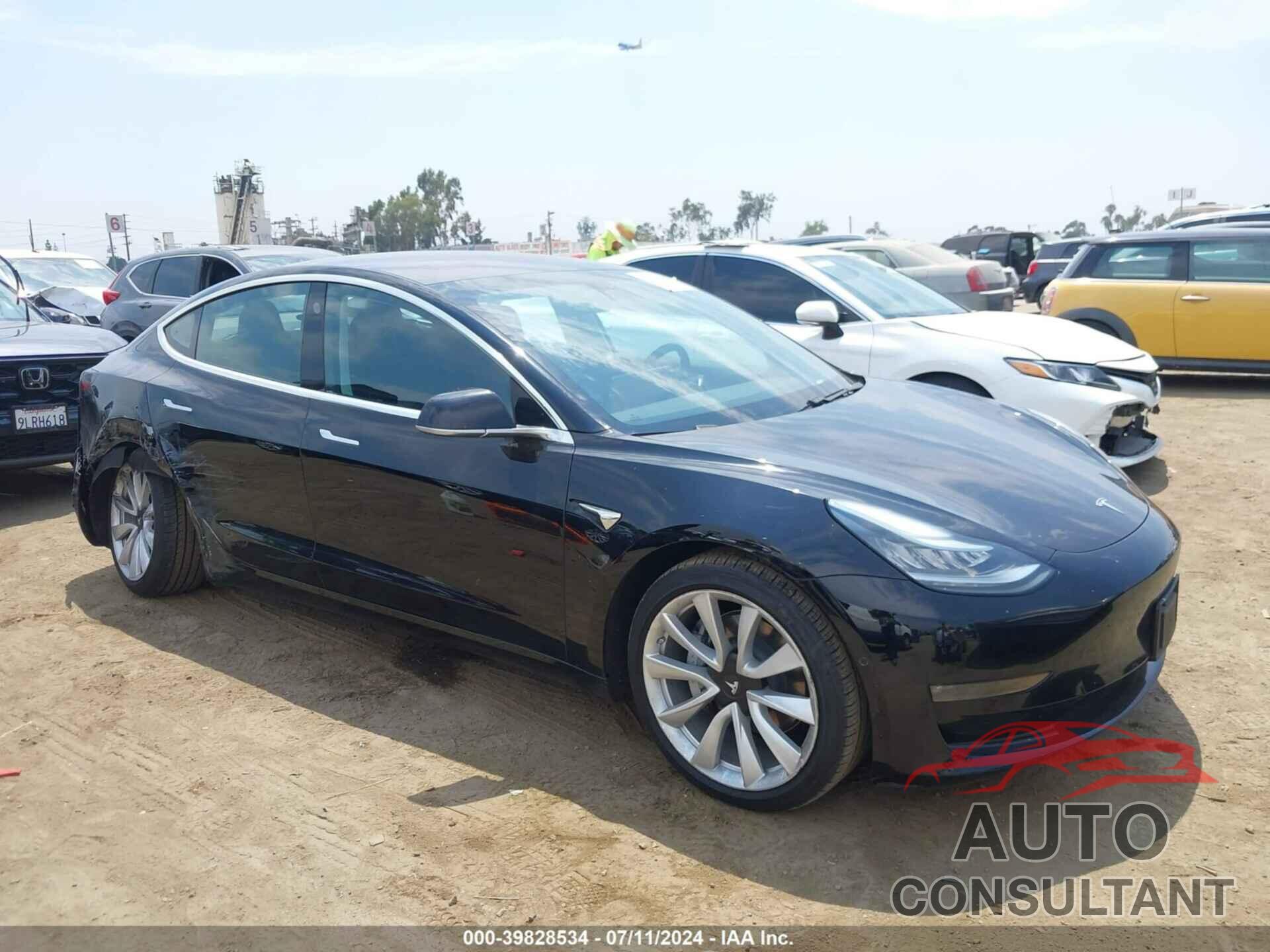 TESLA MODEL 3 2018 - 5YJ3E1EA5JF176065