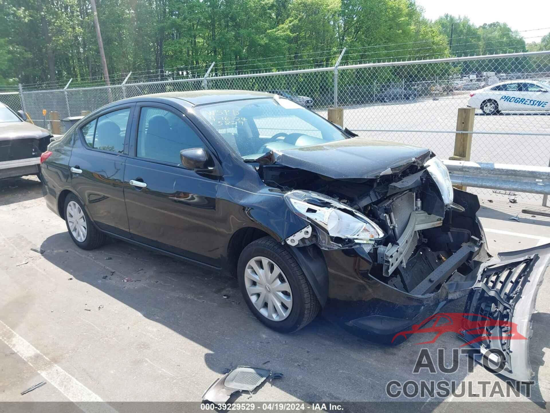 NISSAN VERSA 2019 - 3N1CN7AP0KL845829