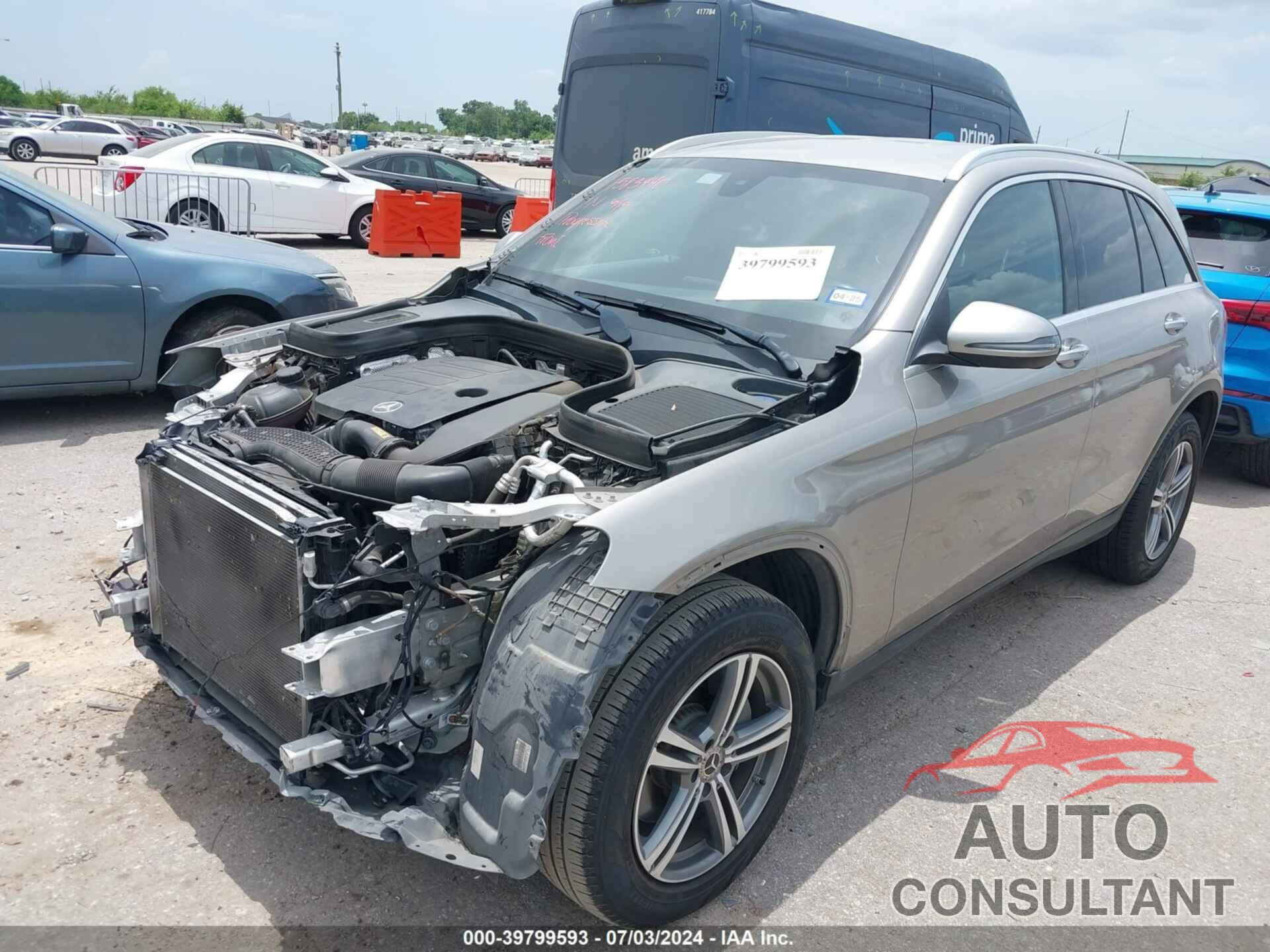MERCEDES-BENZ GLC 300 2020 - W1N0G8DB8LF841676