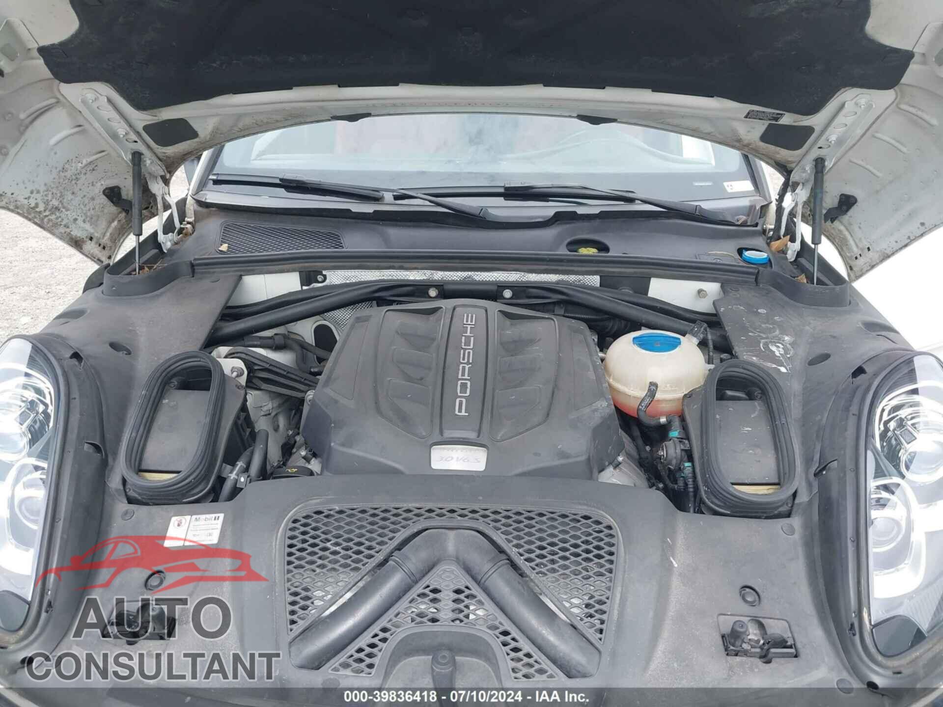 PORSCHE MACAN 2016 - WP1AB2A56GLB53154