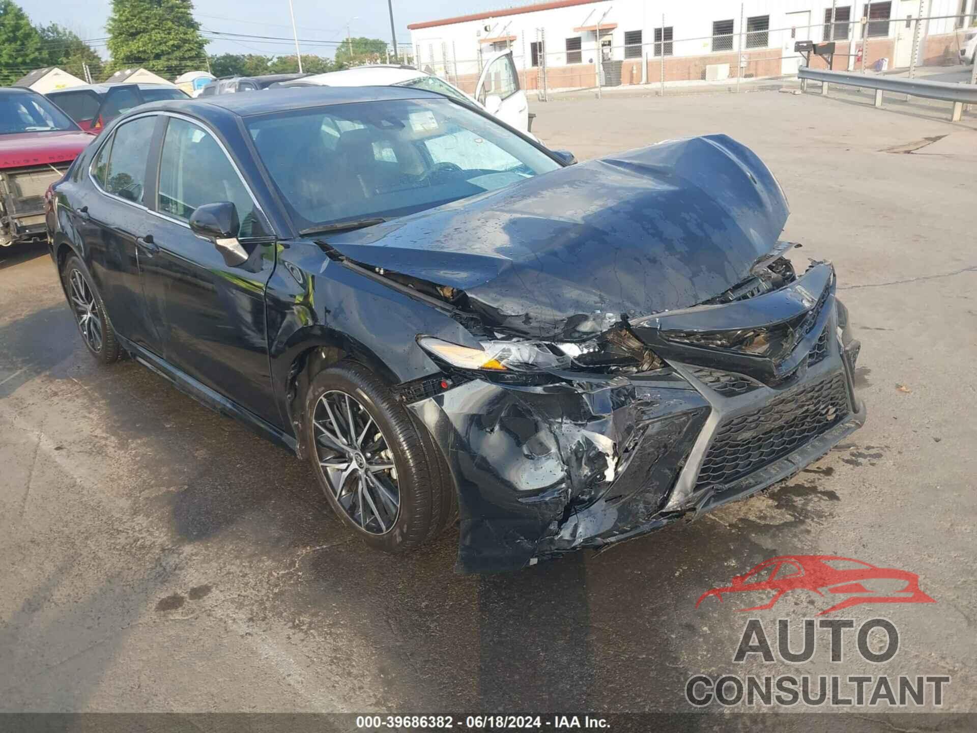 TOYOTA CAMRY 2022 - 4T1G11AK3NU695250