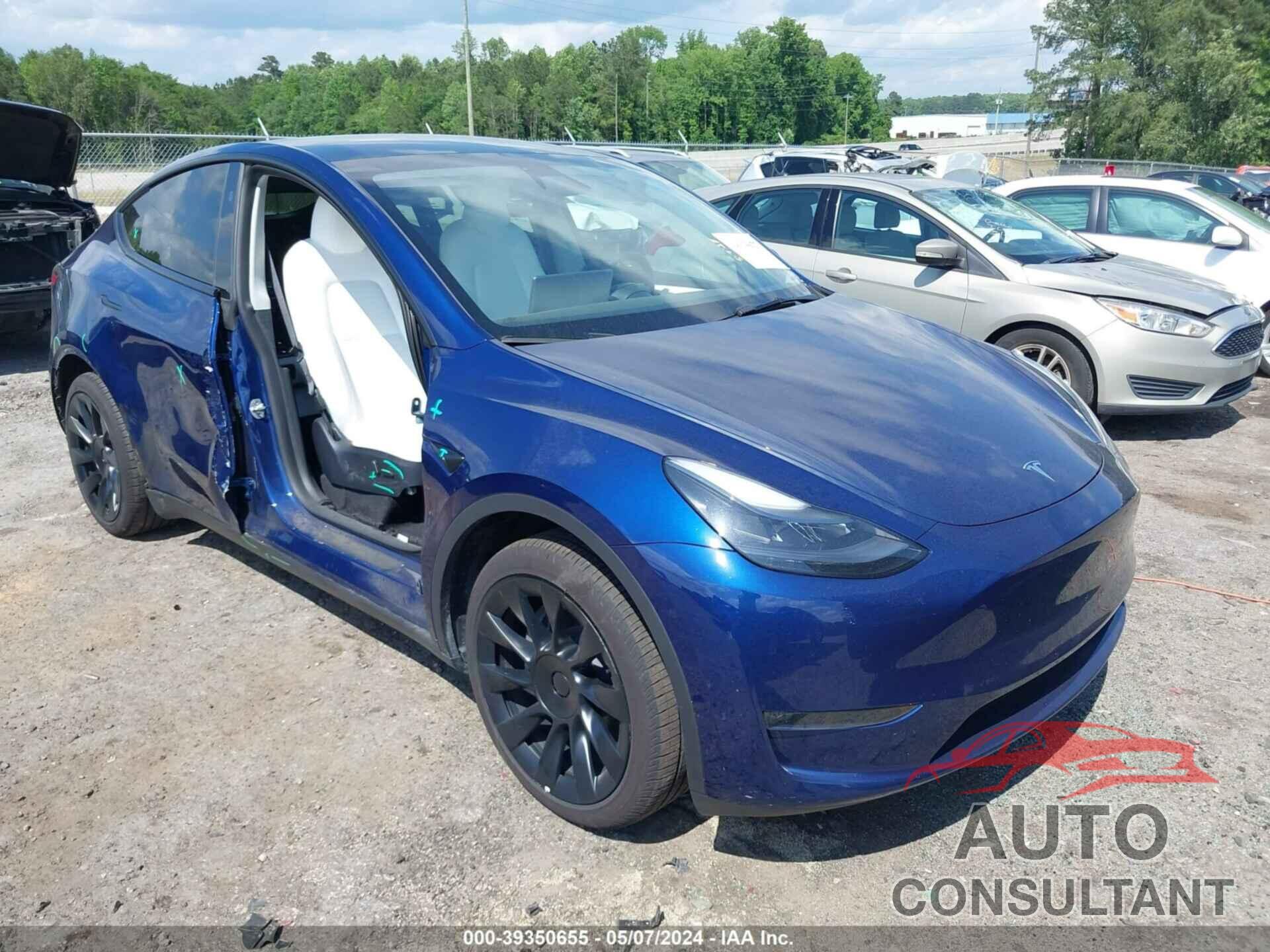 TESLA MODEL Y 2023 - 7SAYGDEEXPA185275