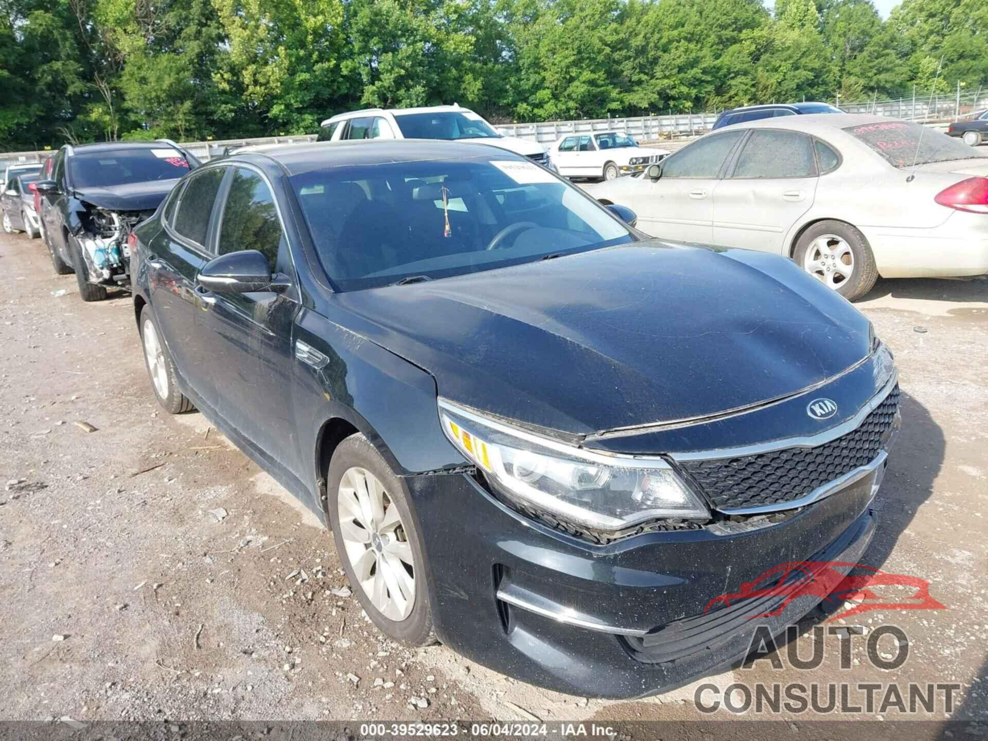KIA OPTIMA 2017 - 5XXGT4L37HG122271