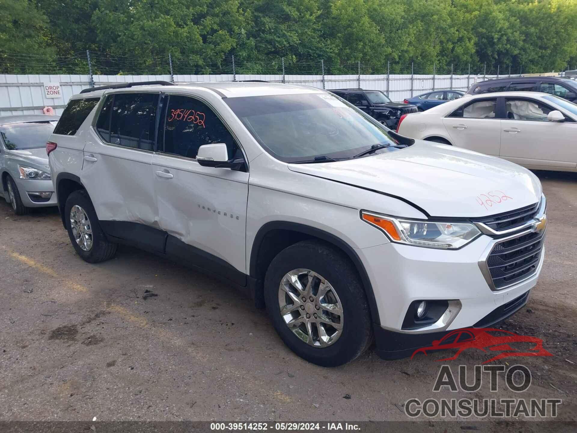 CHEVROLET TRAVERSE 2019 - 1GNERGKW5KJ281920