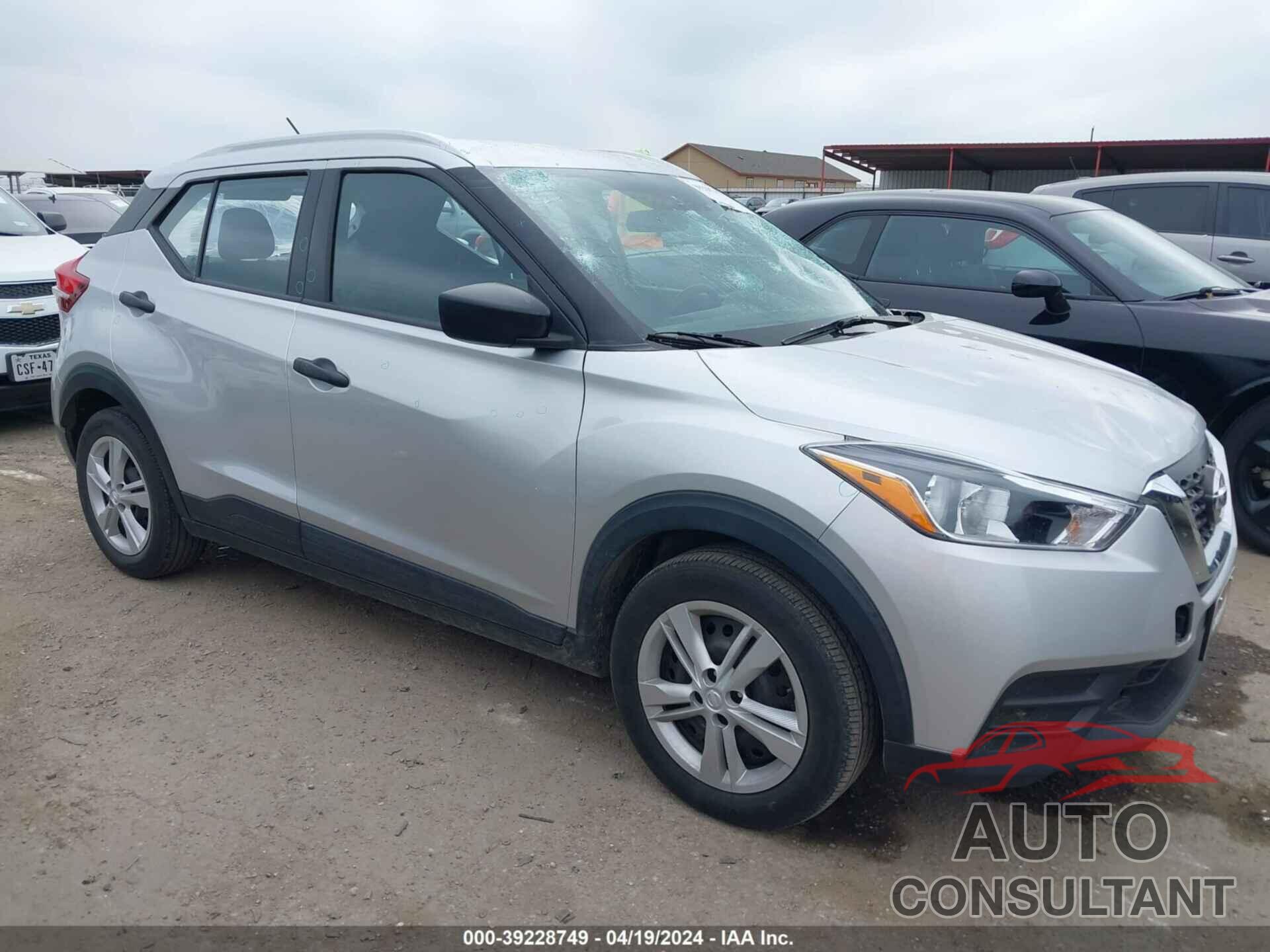 NISSAN KICKS 2019 - 3N1CP5CU8KL557574