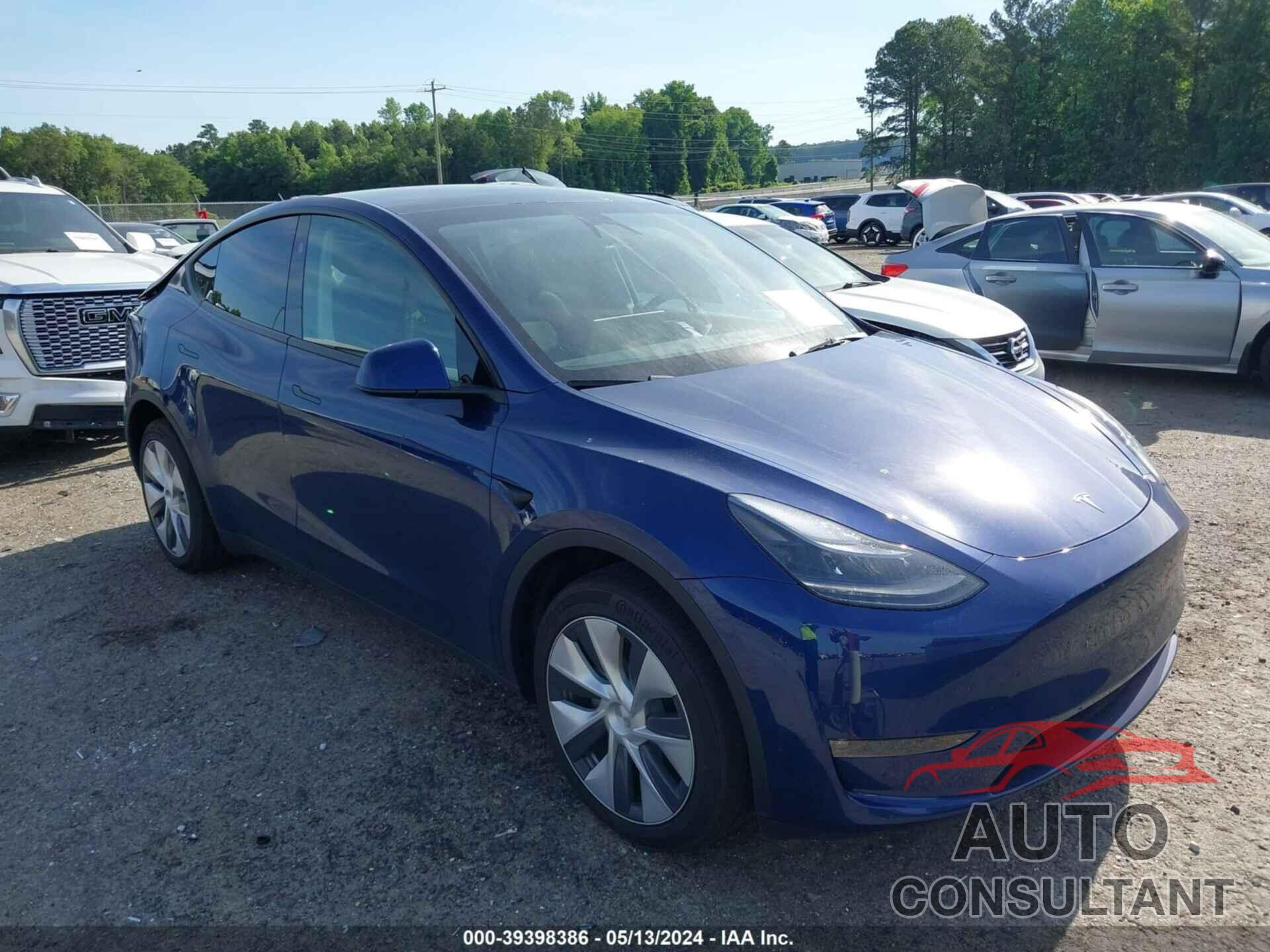 TESLA MODEL Y 2024 - 7SAYGDEE5RF985097