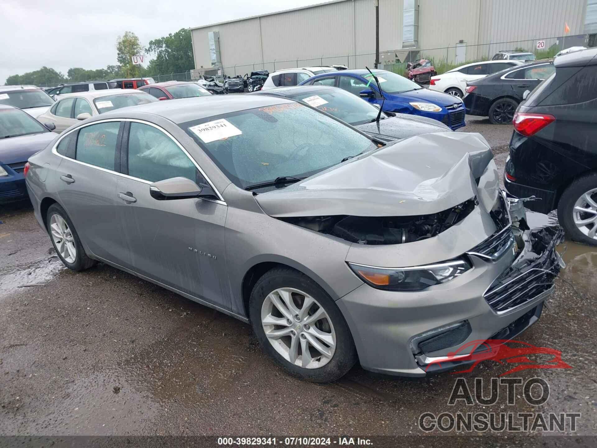 CHEVROLET MALIBU 2018 - 1G1ZD5ST6JF184383