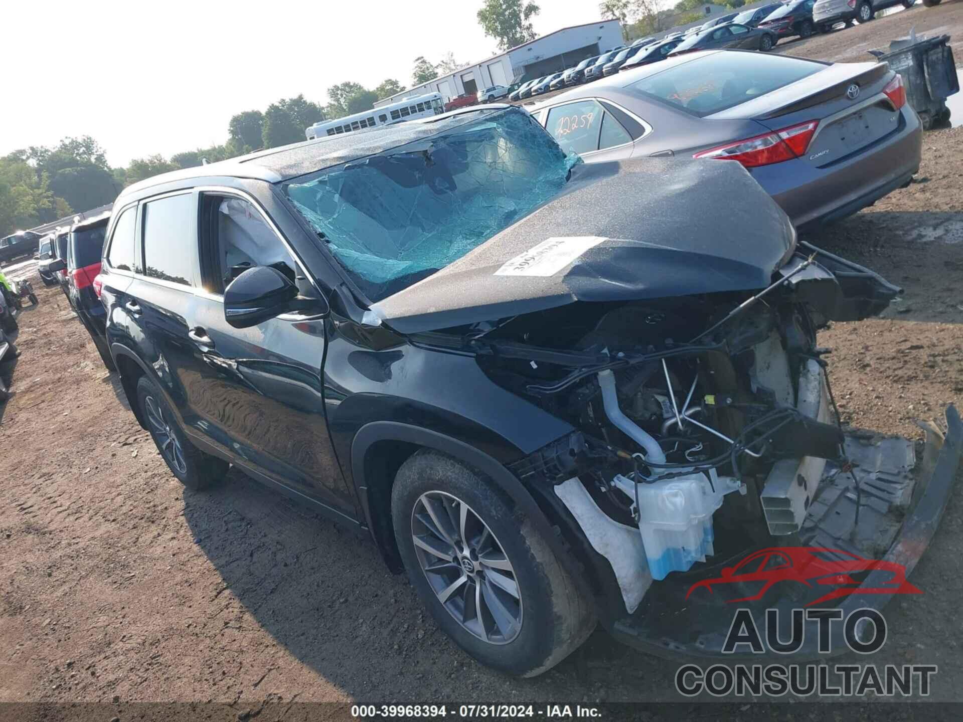 TOYOTA HIGHLANDER 2019 - 5TDJZRFH7KS612708