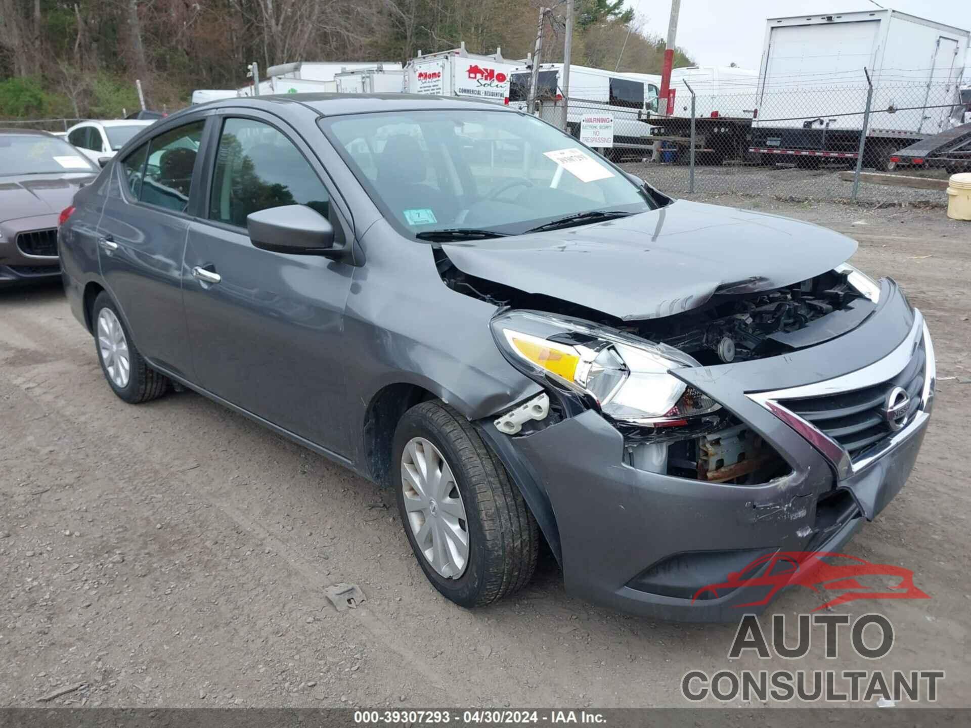 NISSAN VERSA 2017 - 3N1CN7APXHL812703