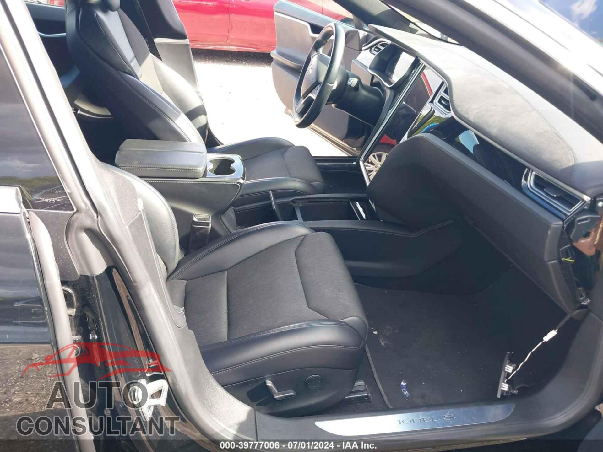 TESLA MODEL S 2017 - 5YJSA1E14HF200499
