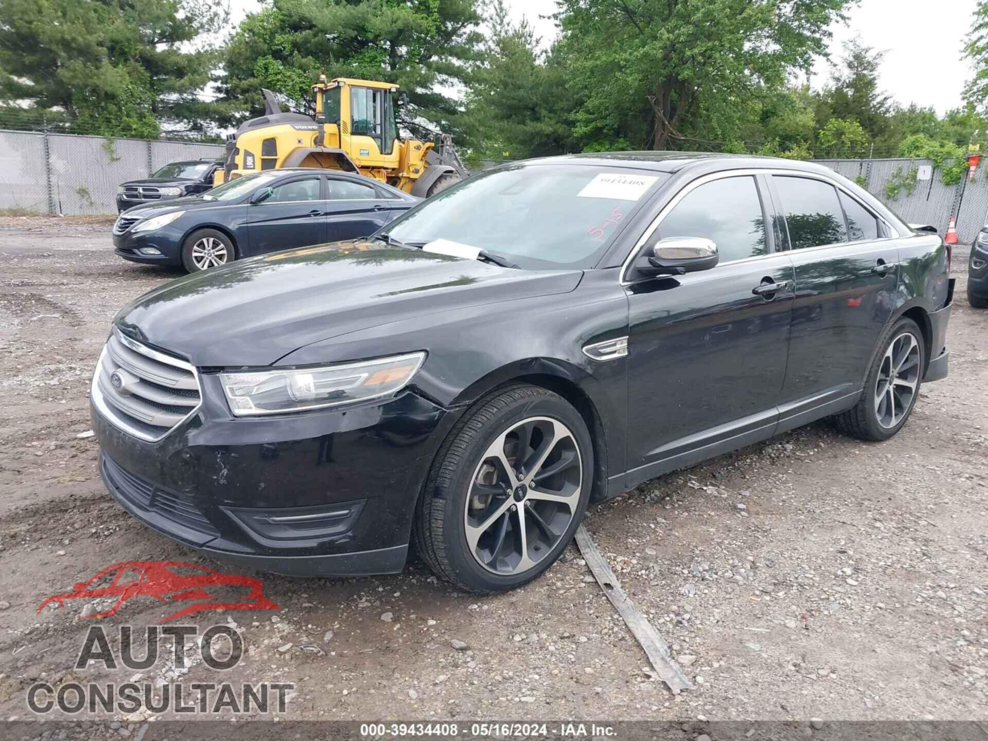 FORD TAURUS 2017 - 1FAHP2F87HG115002