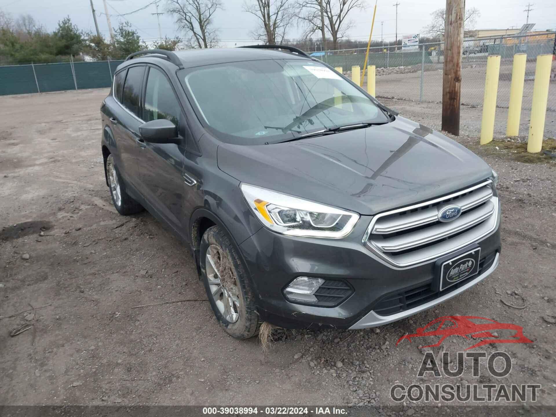 FORD ESCAPE 2017 - 1FMCU0GD7HUC91476
