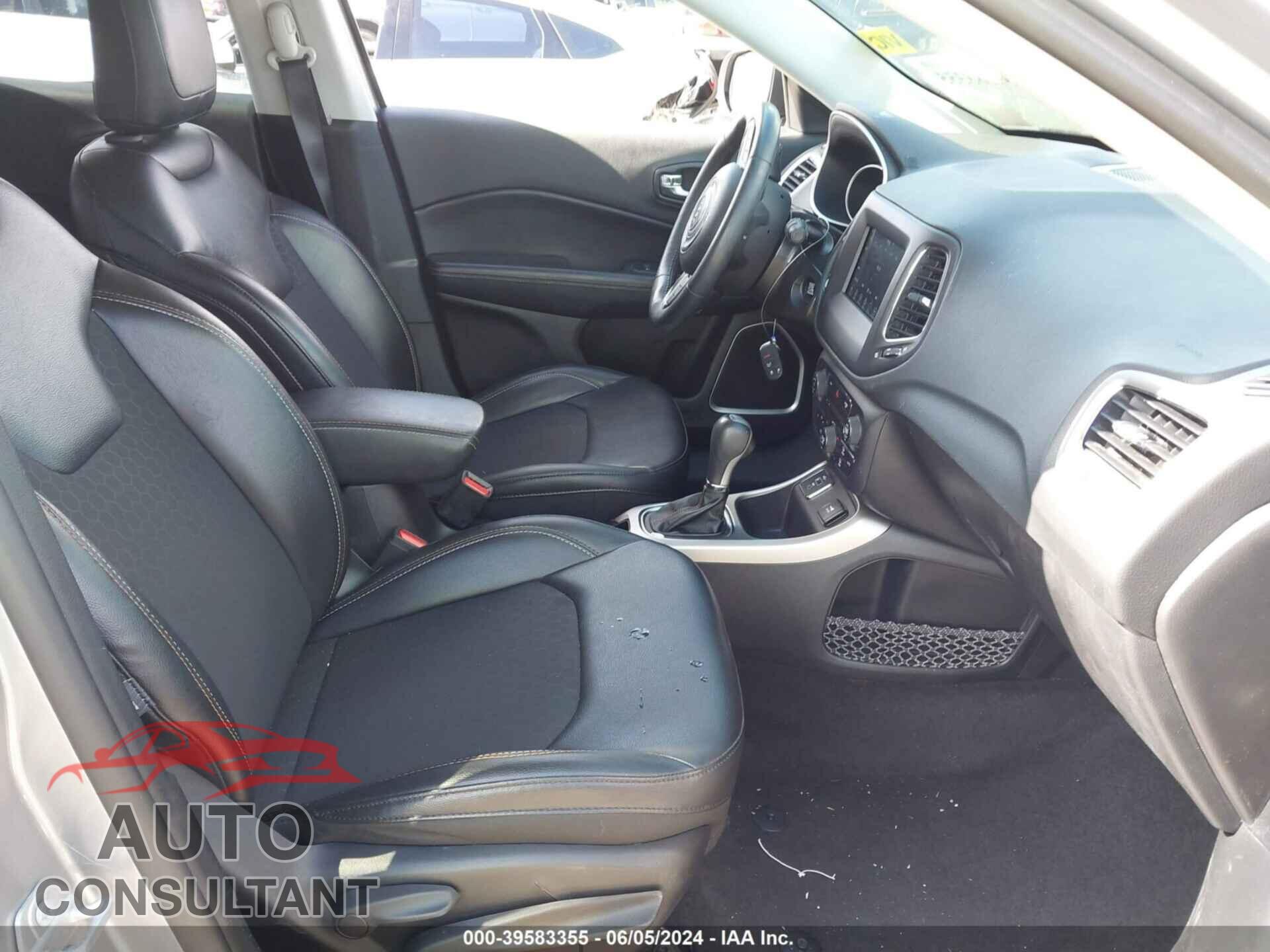 JEEP COMPASS 2019 - 3C4NJCBB4KT652242