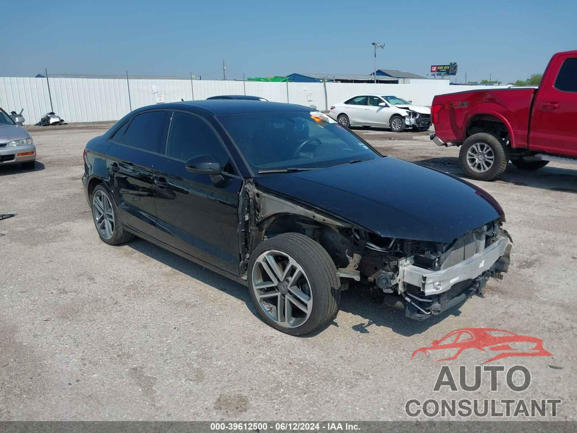 AUDI A3 2018 - WAUAUGFF6J1093970