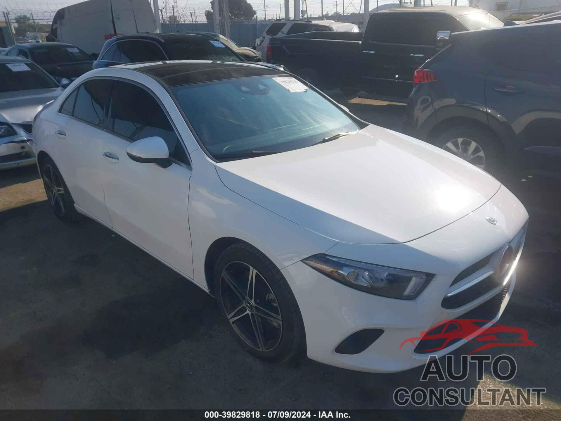 MERCEDES-BENZ A 220 2019 - WDD3G4EB9KW028881