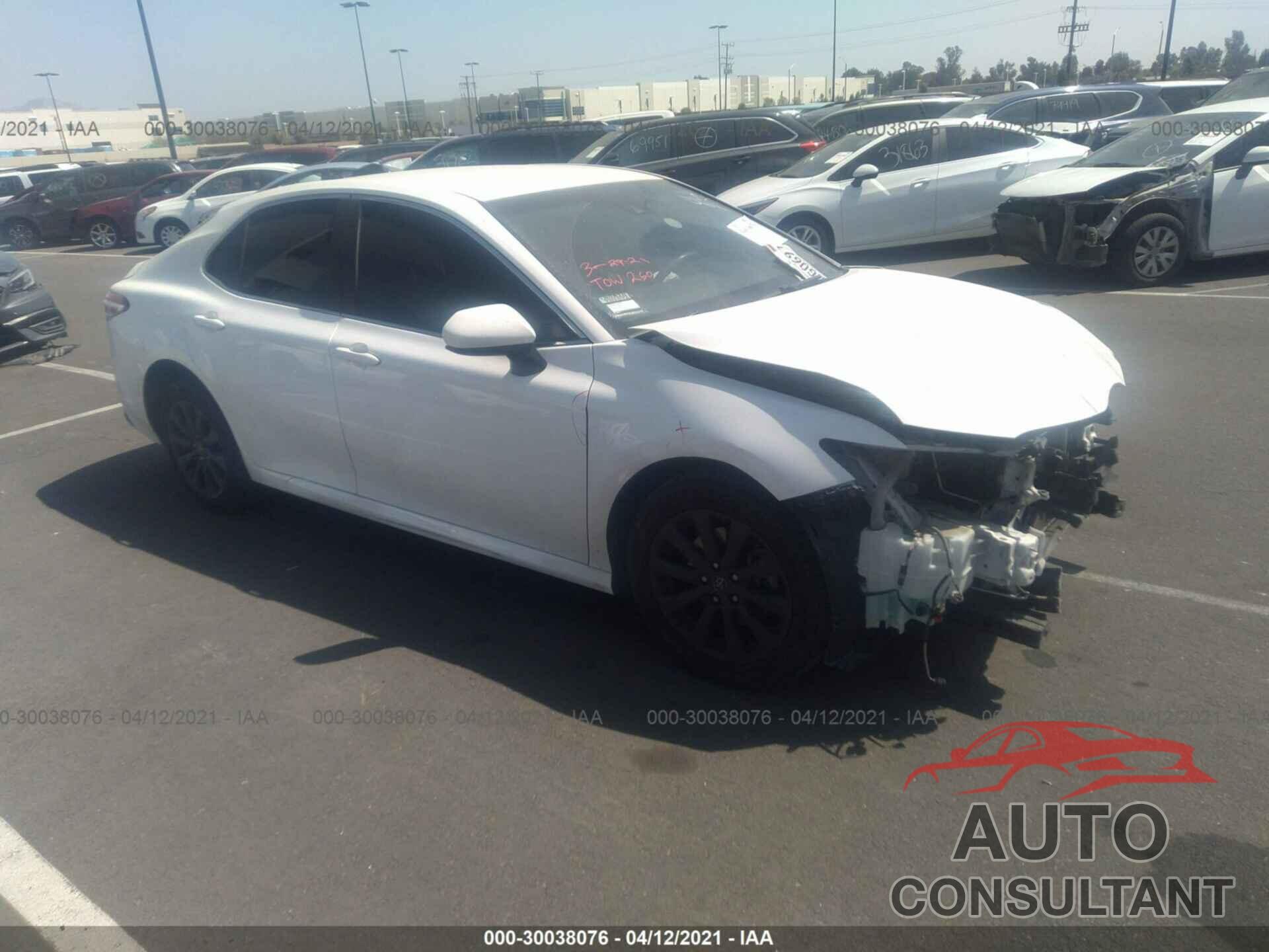 TOYOTA CAMRY 2018 - JTNB11HK6J3049152