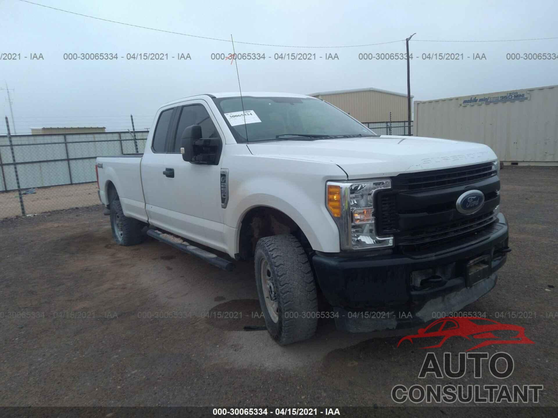 FORD SUPER DUTY F-250 SRW 2017 - 1FT7X2B66HEE84391