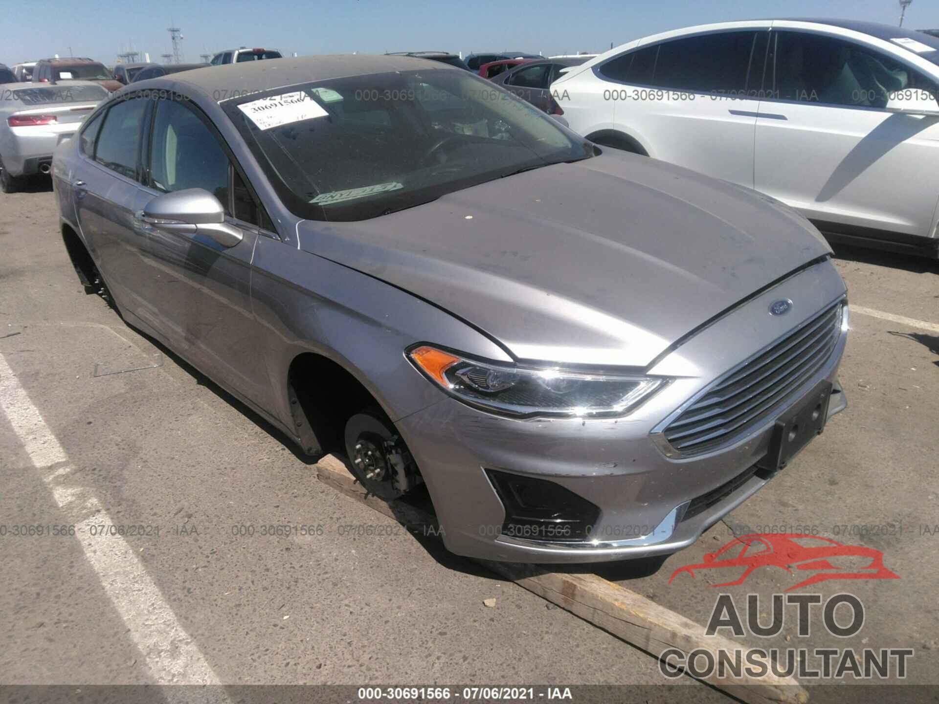 FORD FUSION 2020 - 3FA6P0CD0LR177890