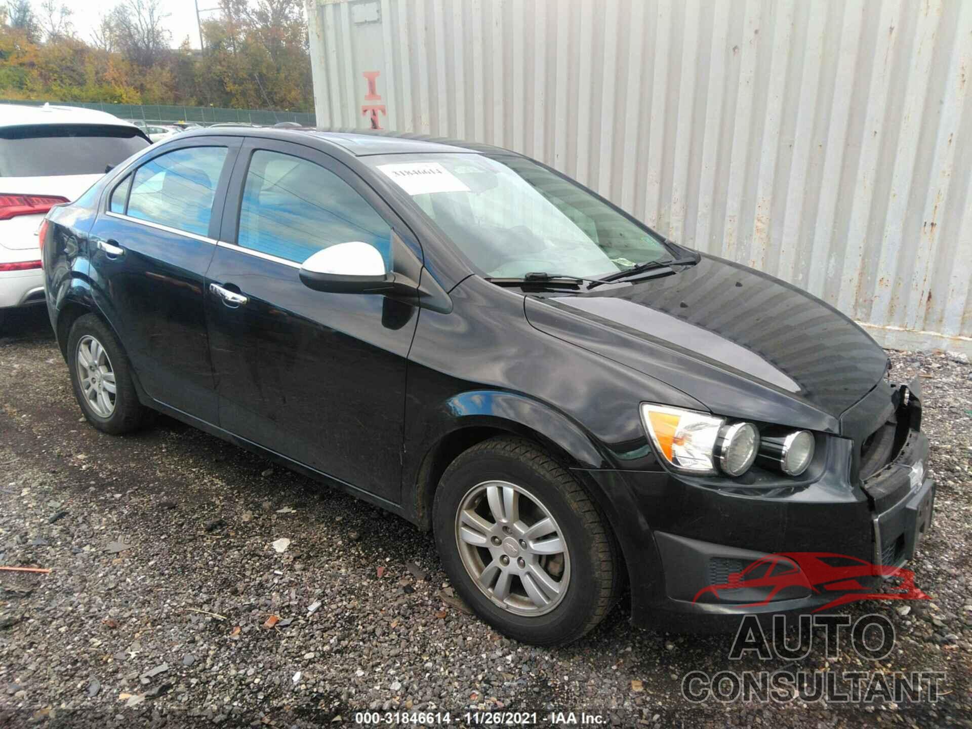 CHEVROLET SONIC 2016 - 1G1JC5SH4G4159661