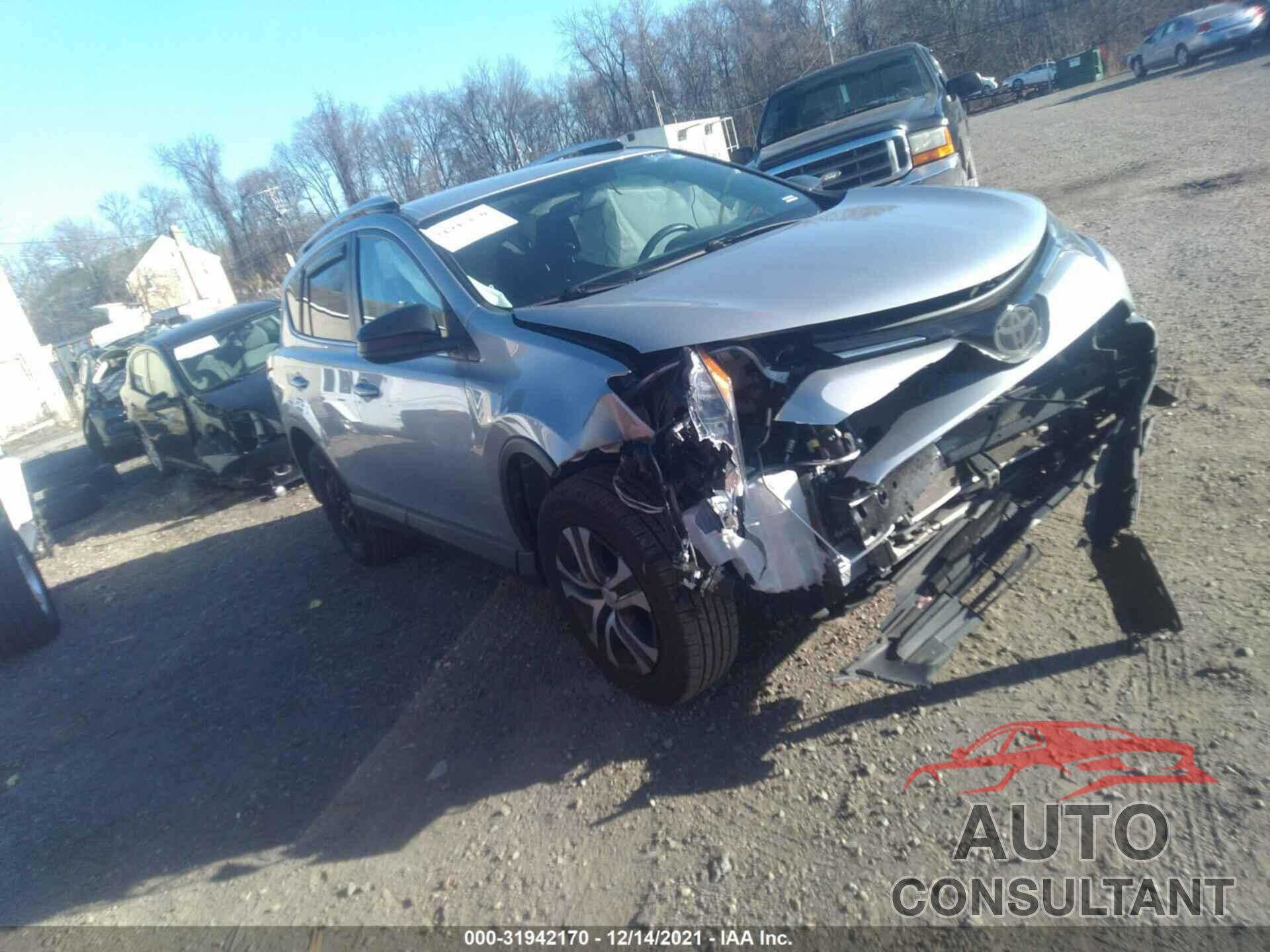 TOYOTA RAV4 2016 - 2T3BFREV9GW464152