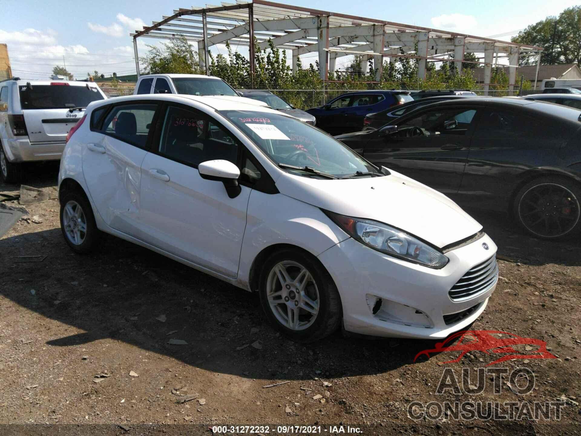 FORD FIESTA 2018 - 3FADP4EJ6JM122467