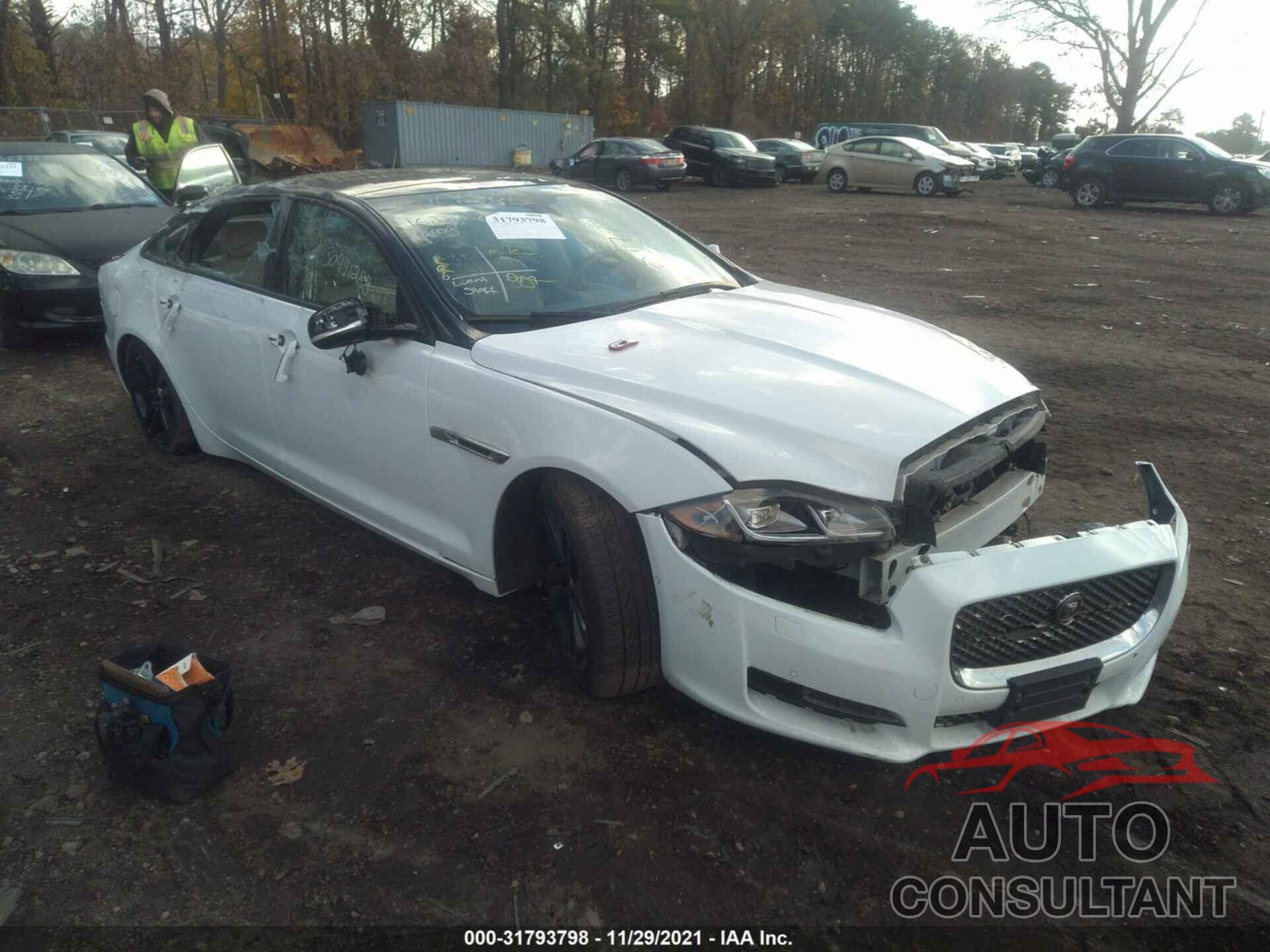 JAGUAR XJ 2016 - SAJWJ2GD8G8V92417