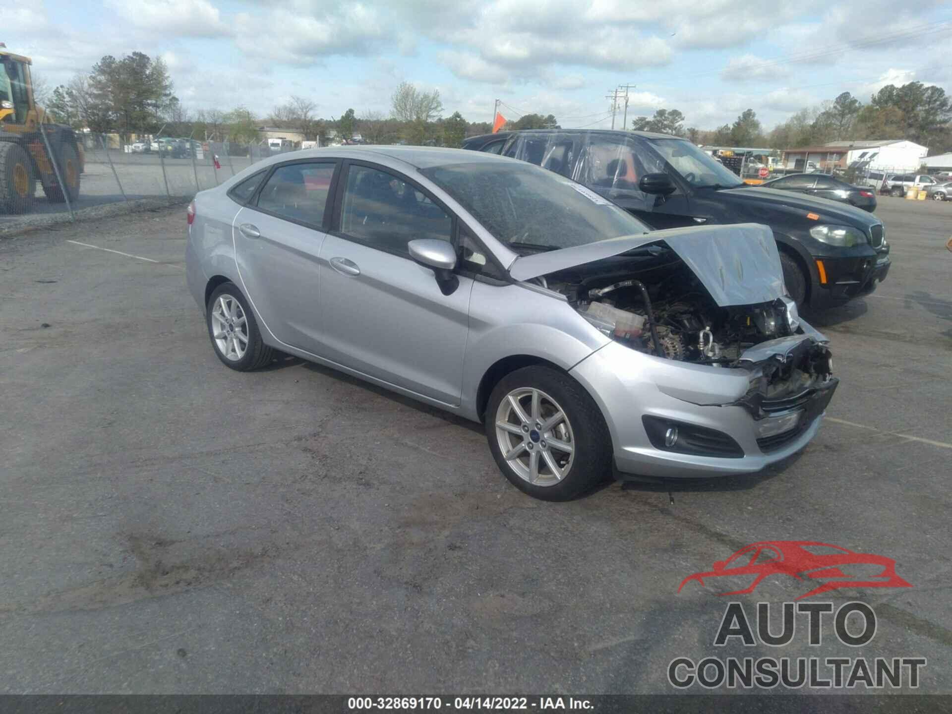 FORD FIESTA 2018 - 3FADP4BJ3JM123337