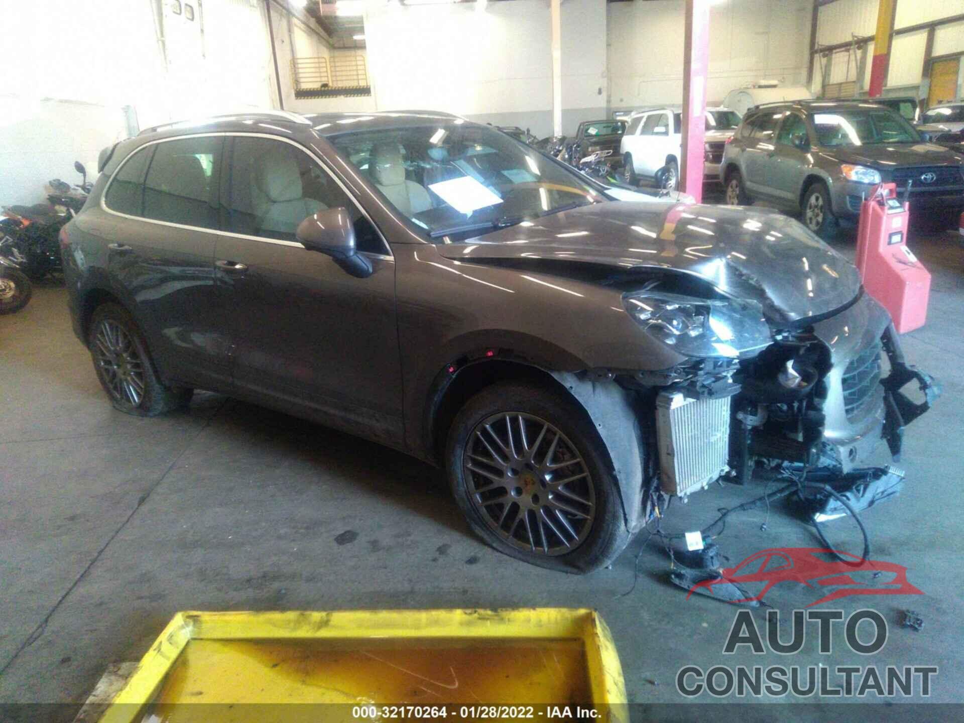 PORSCHE CAYENNE 2016 - WP1AB2A27GLA96470