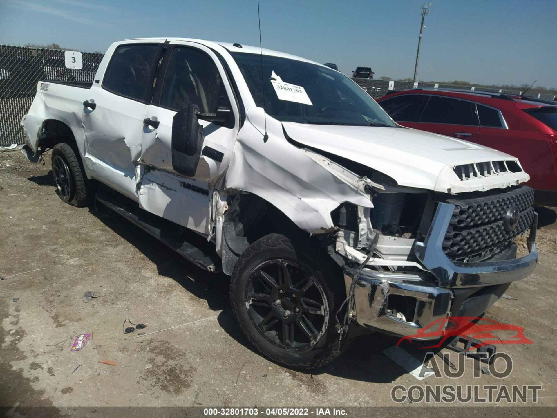 TOYOTA TUNDRA 4WD 2019 - 5TFDW5F17KX869380