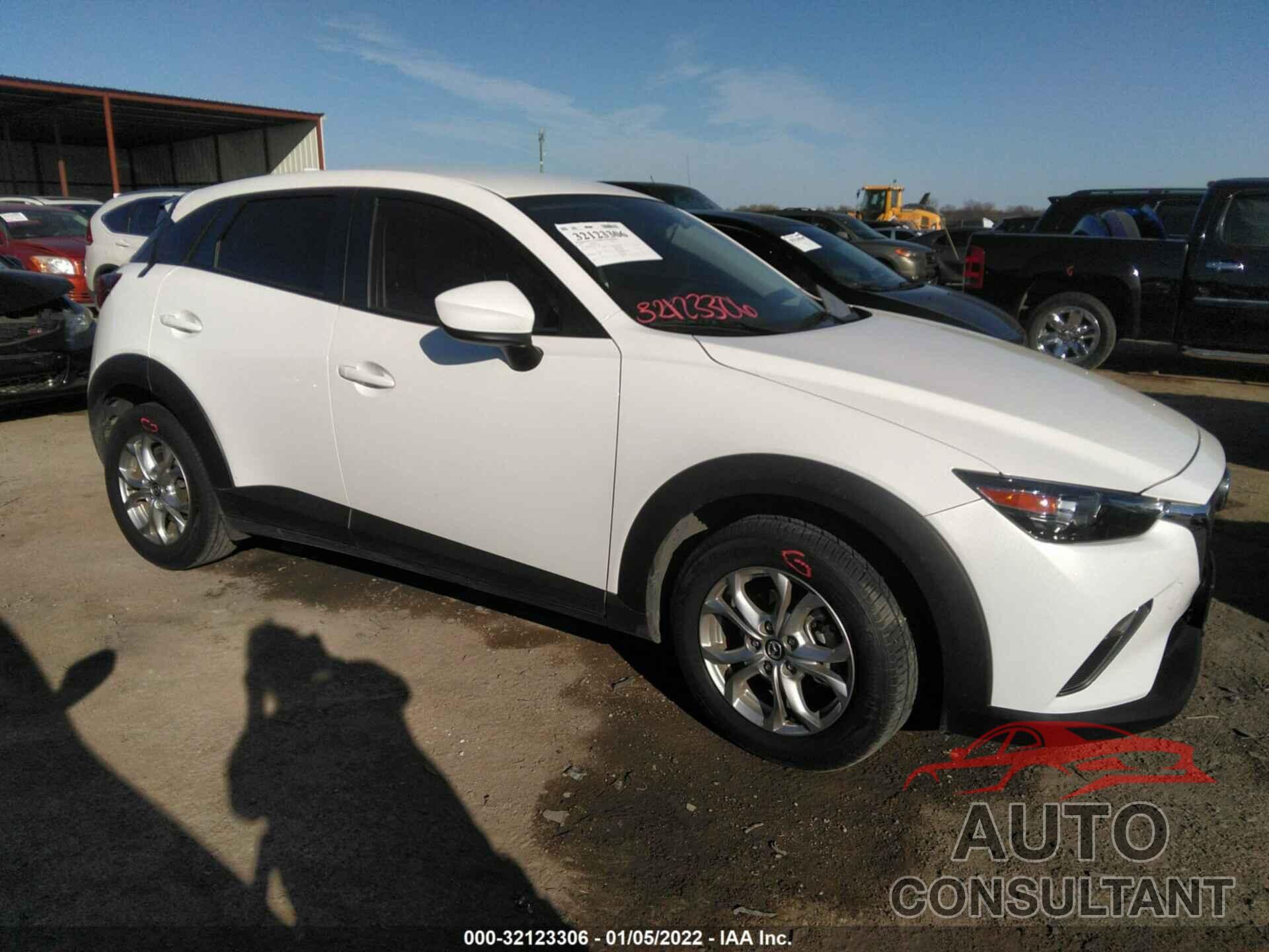 MAZDA CX-3 2017 - JM1DKDB77H0170400