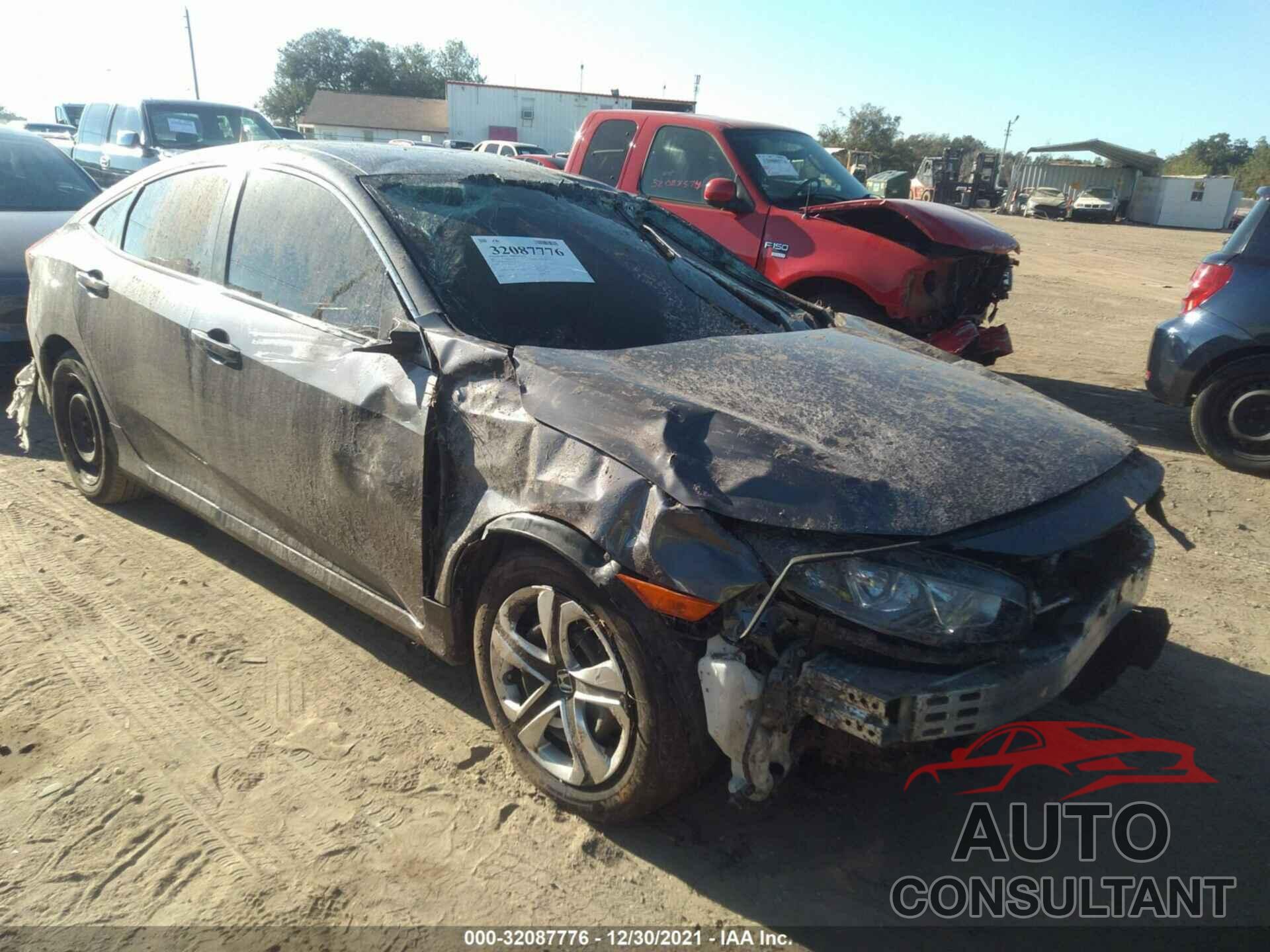 HONDA CIVIC SEDAN 2018 - 2HGFC2F5XJH566939