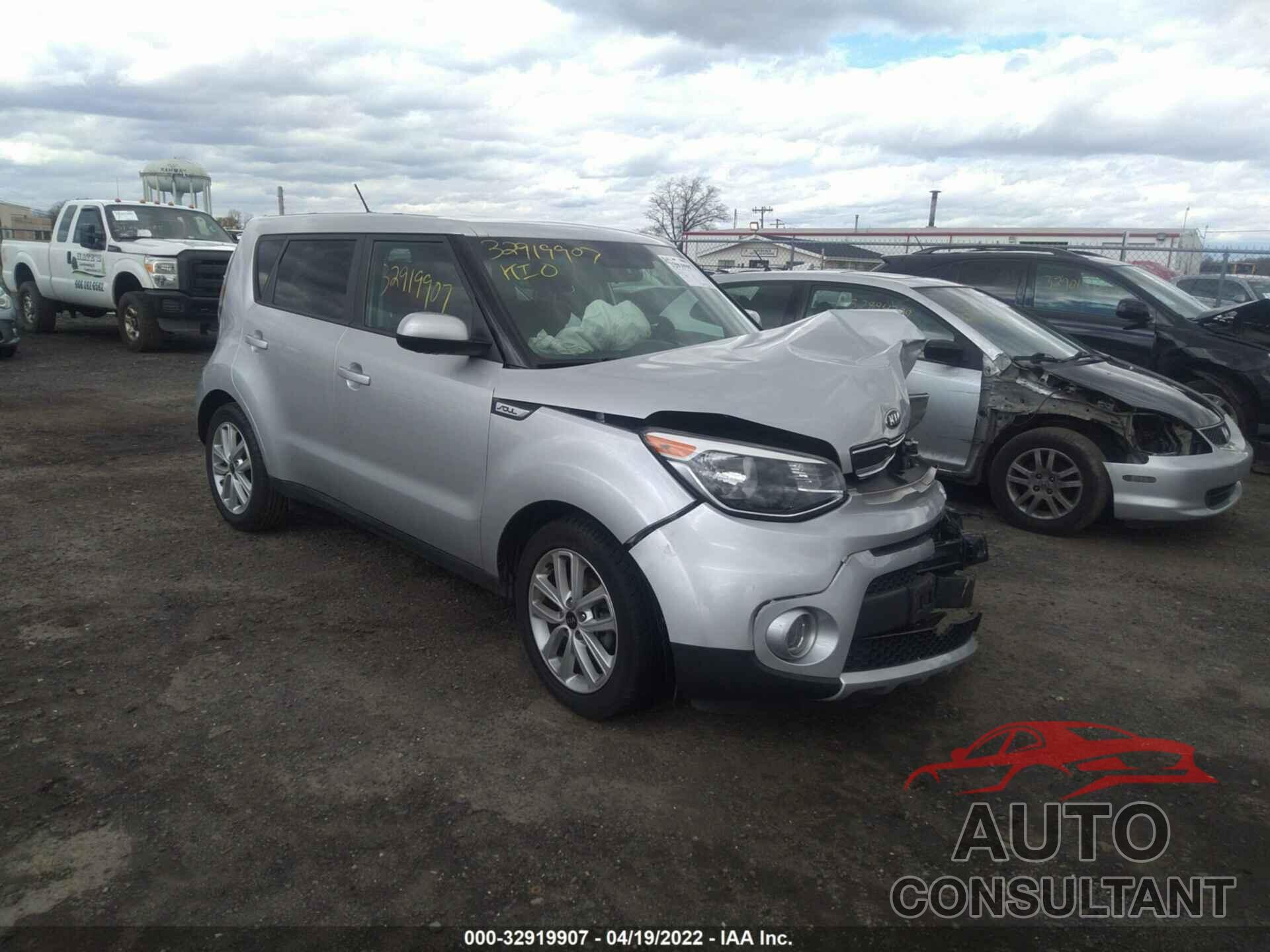 KIA SOUL 2018 - KNDJP3A5XJ7611027