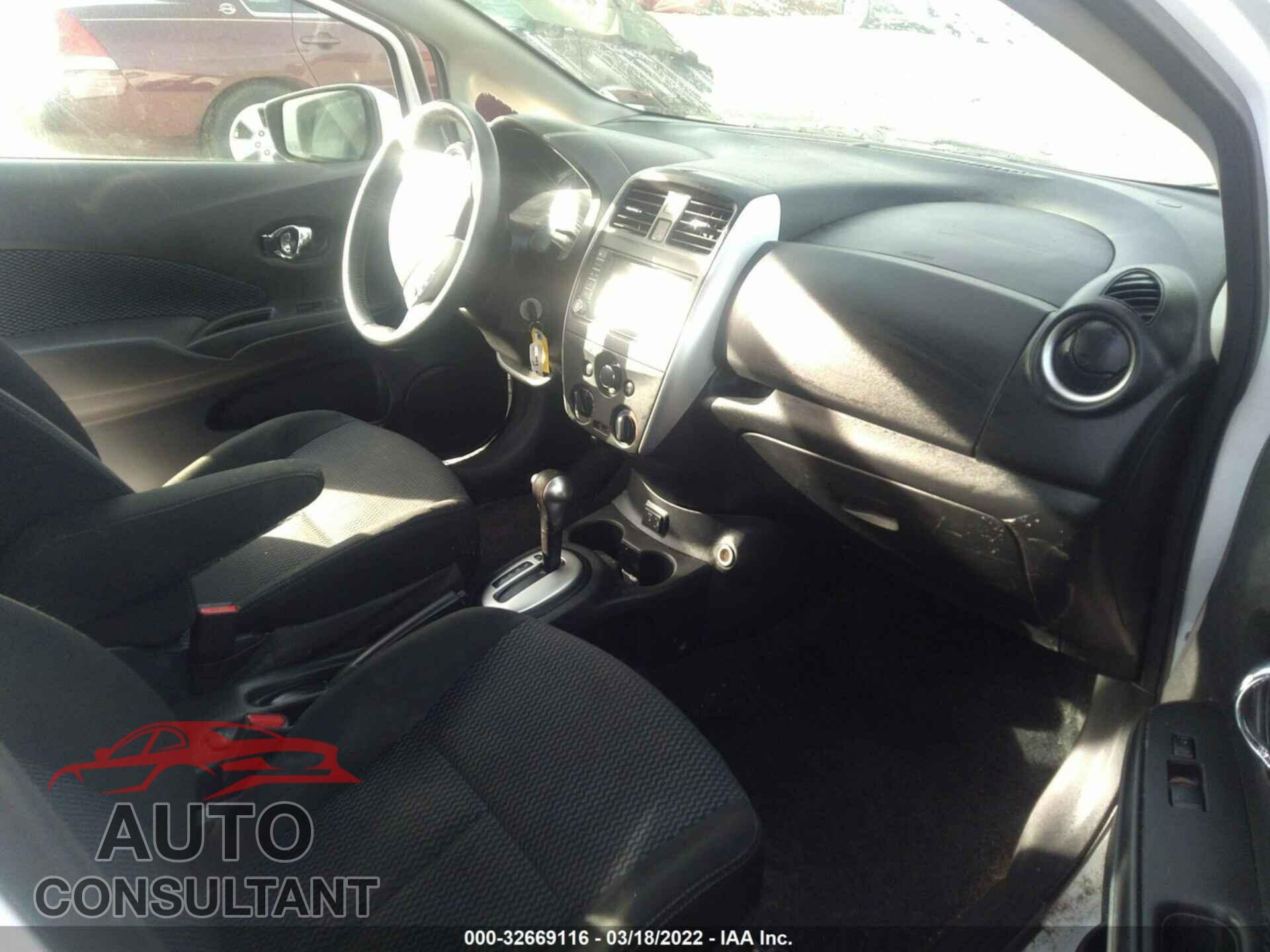 NISSAN VERSA NOTE 2019 - 3N1CE2CP3KL366823