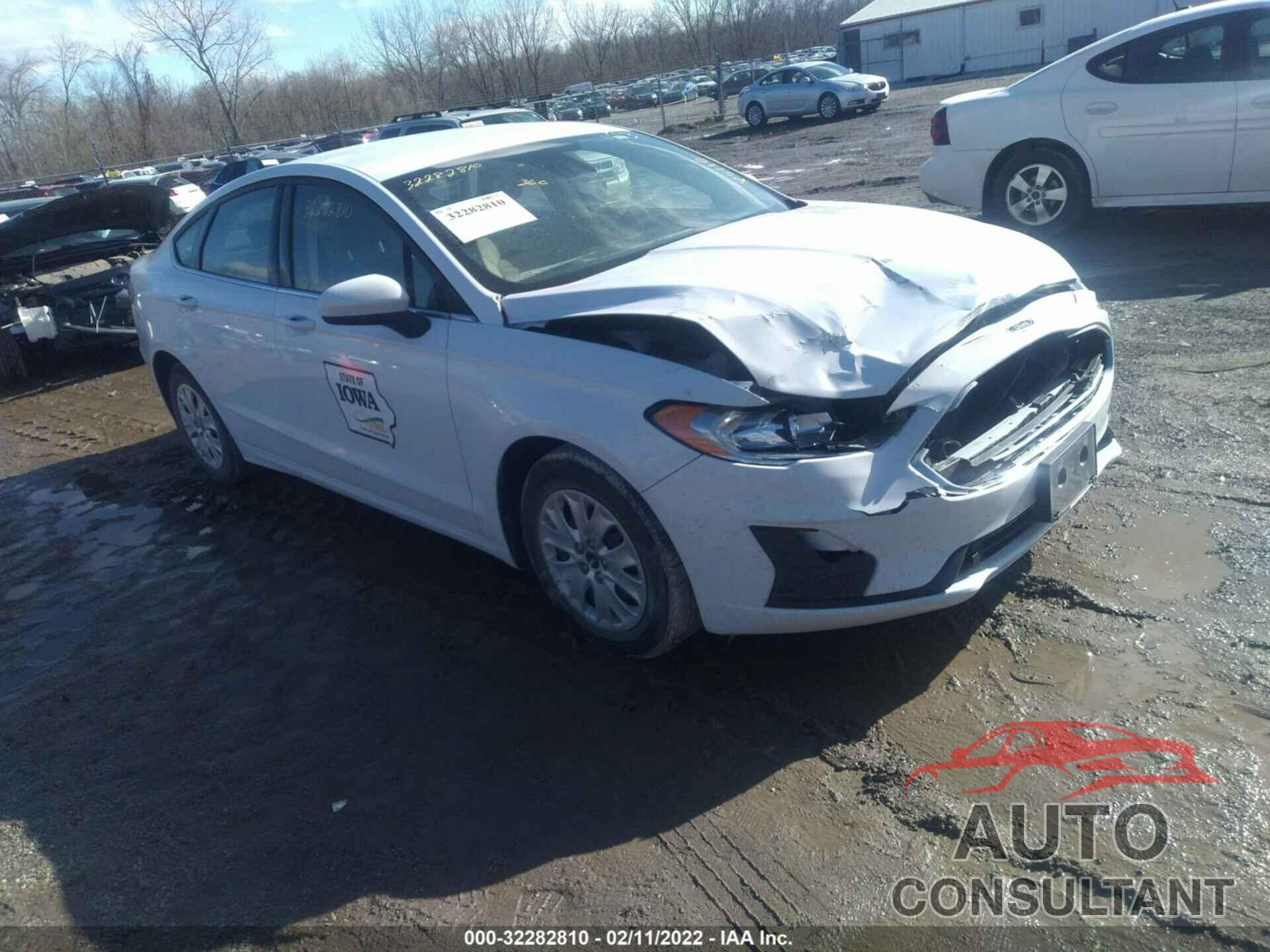 FORD FUSION 2019 - 3FA6P0G72KR285110