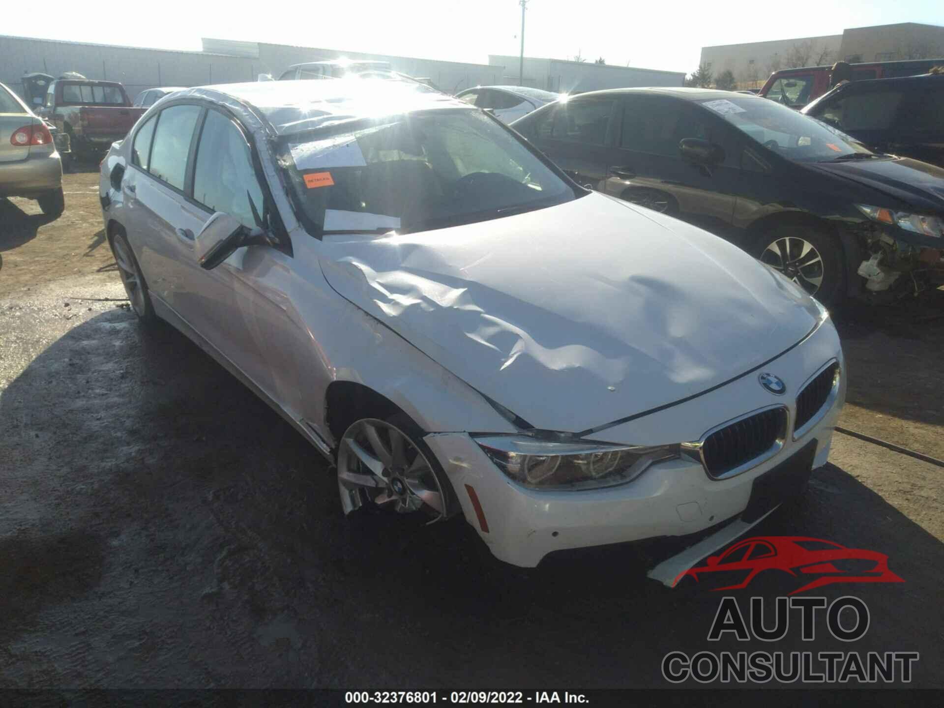 BMW 3 SERIES 2018 - WBA8E1G52JNU89109