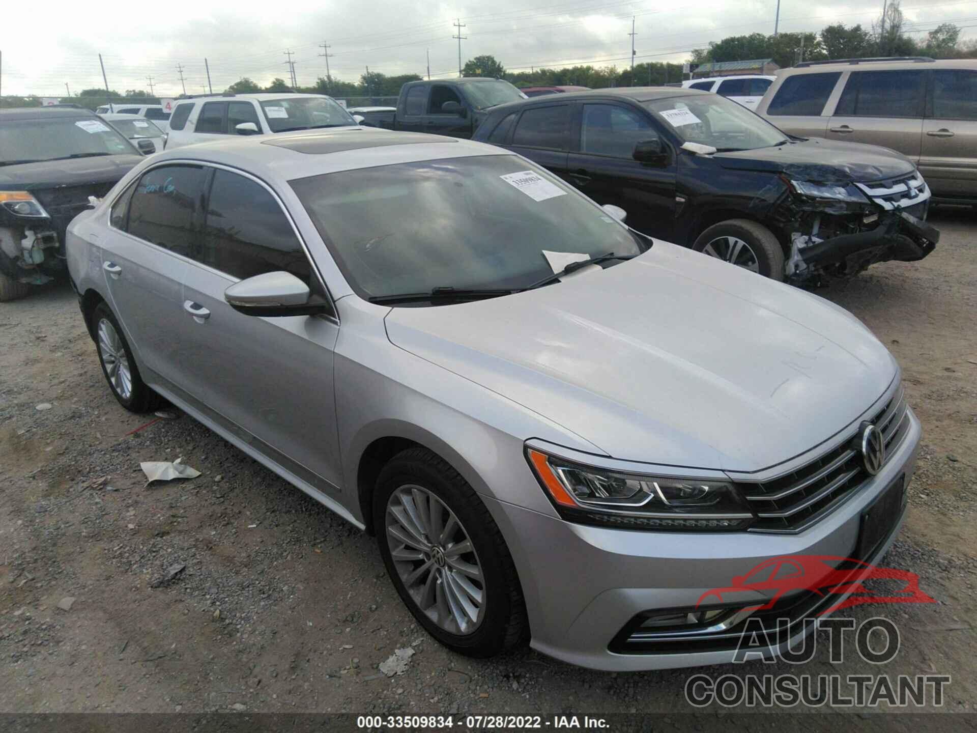 VOLKSWAGEN PASSAT 2016 - 1VWBS7A33GC036372