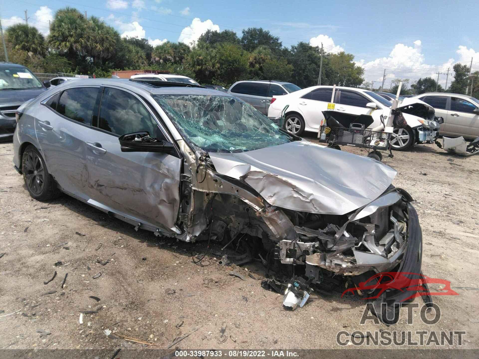 HONDA CIVIC HATCHBACK 2018 - SHHFK7H53JU239203