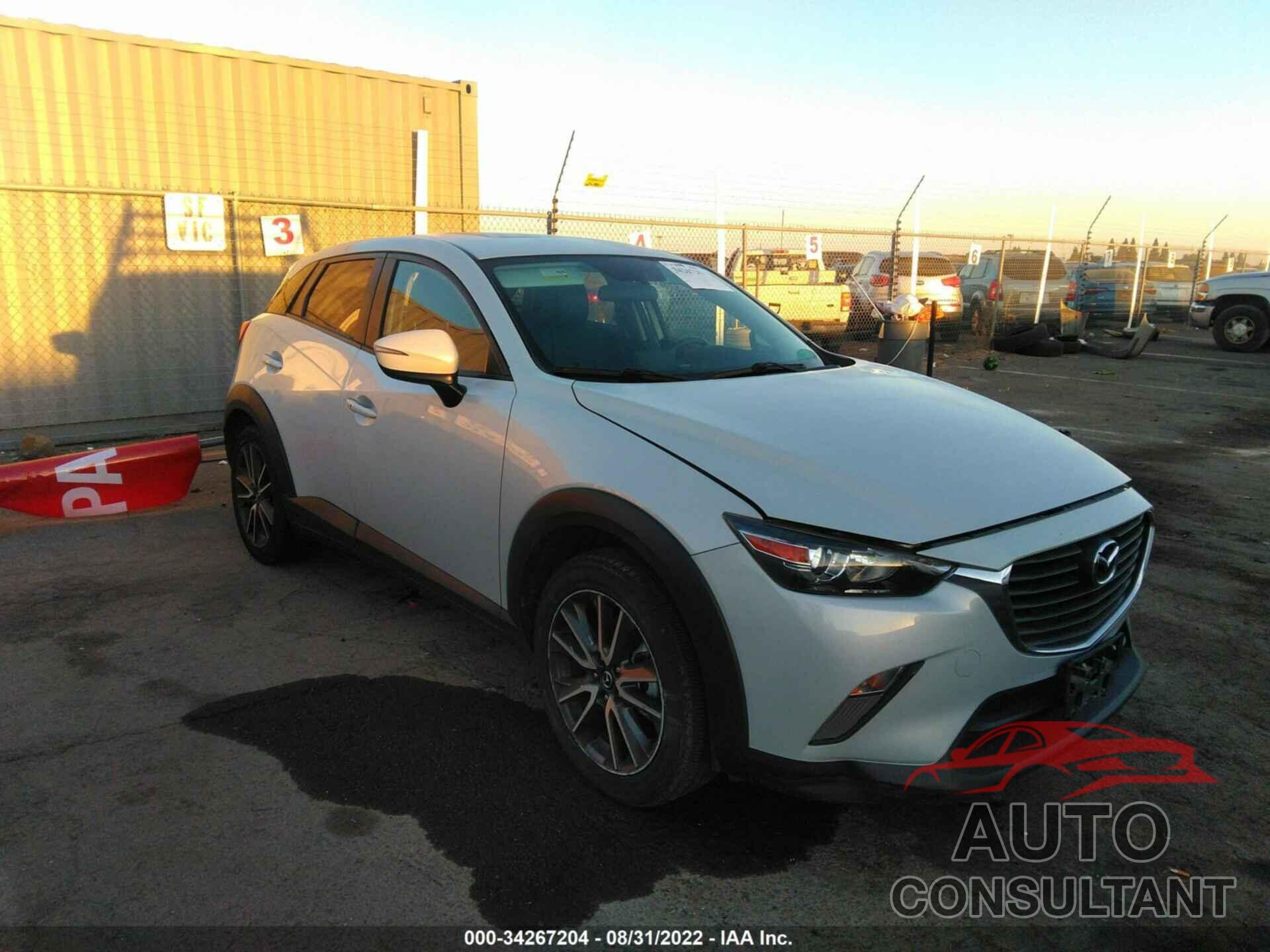 MAZDA CX-3 2017 - JM1DKDC71H0159827