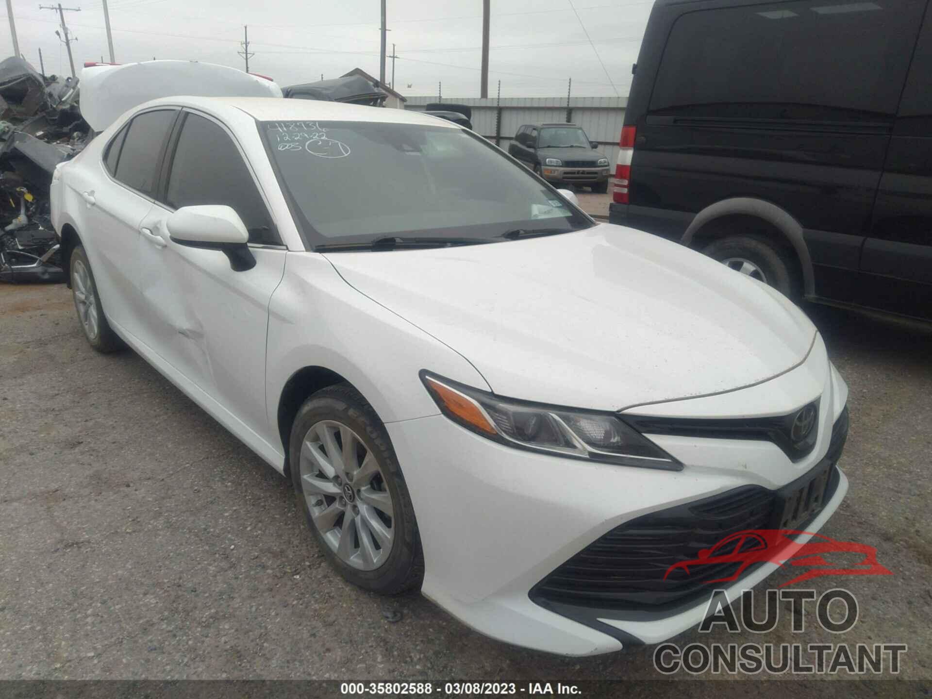 TOYOTA CAMRY 2019 - 4T1B11HK4KU856247