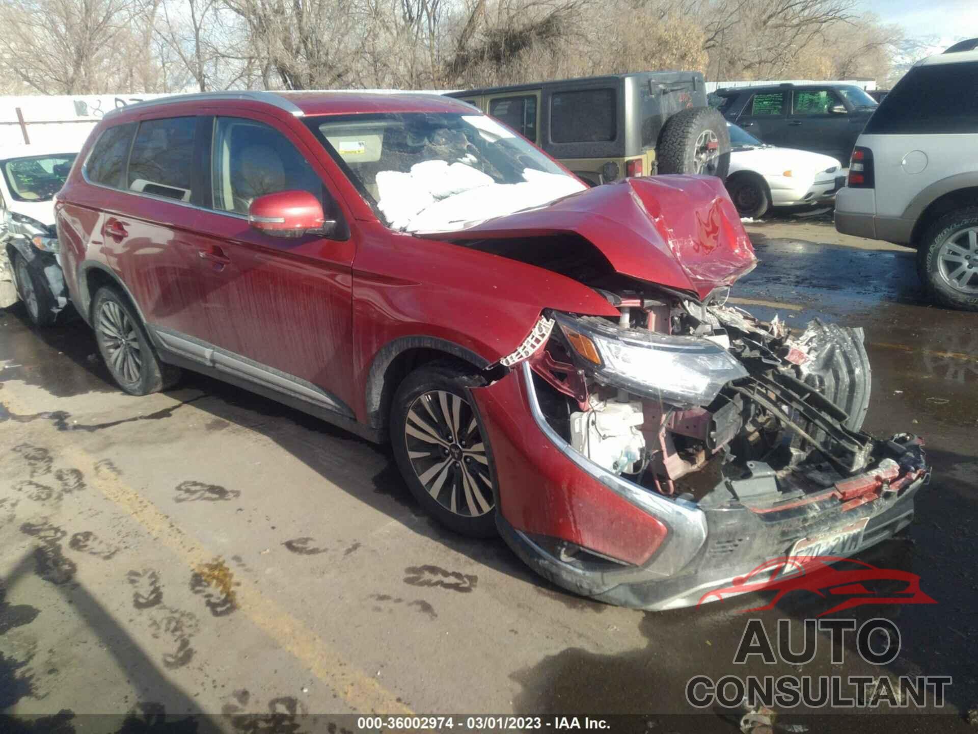 MITSUBISHI OUTLANDER 2019 - JA4AZ3A35KZ014179
