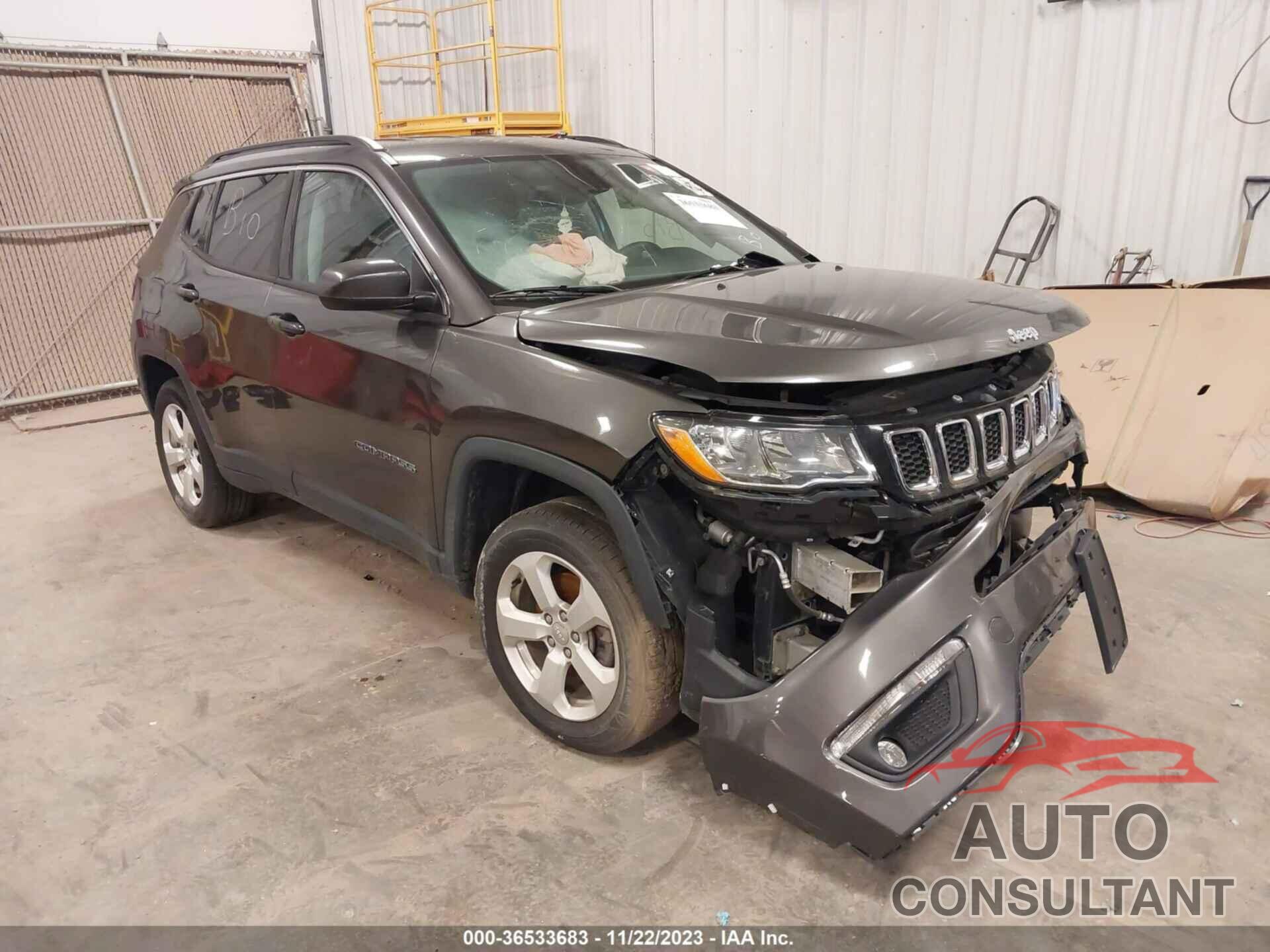 JEEP COMPASS 2018 - 3C4NJDBB8JT179210