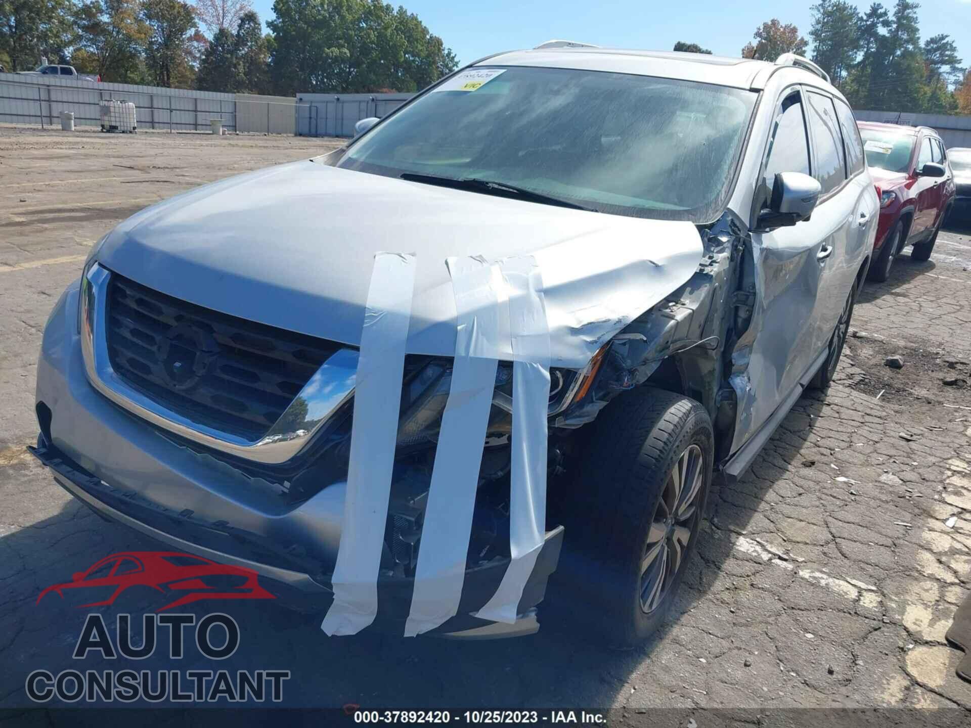 NISSAN PATHFINDER 2017 - 5N1DR2MN3HC688977