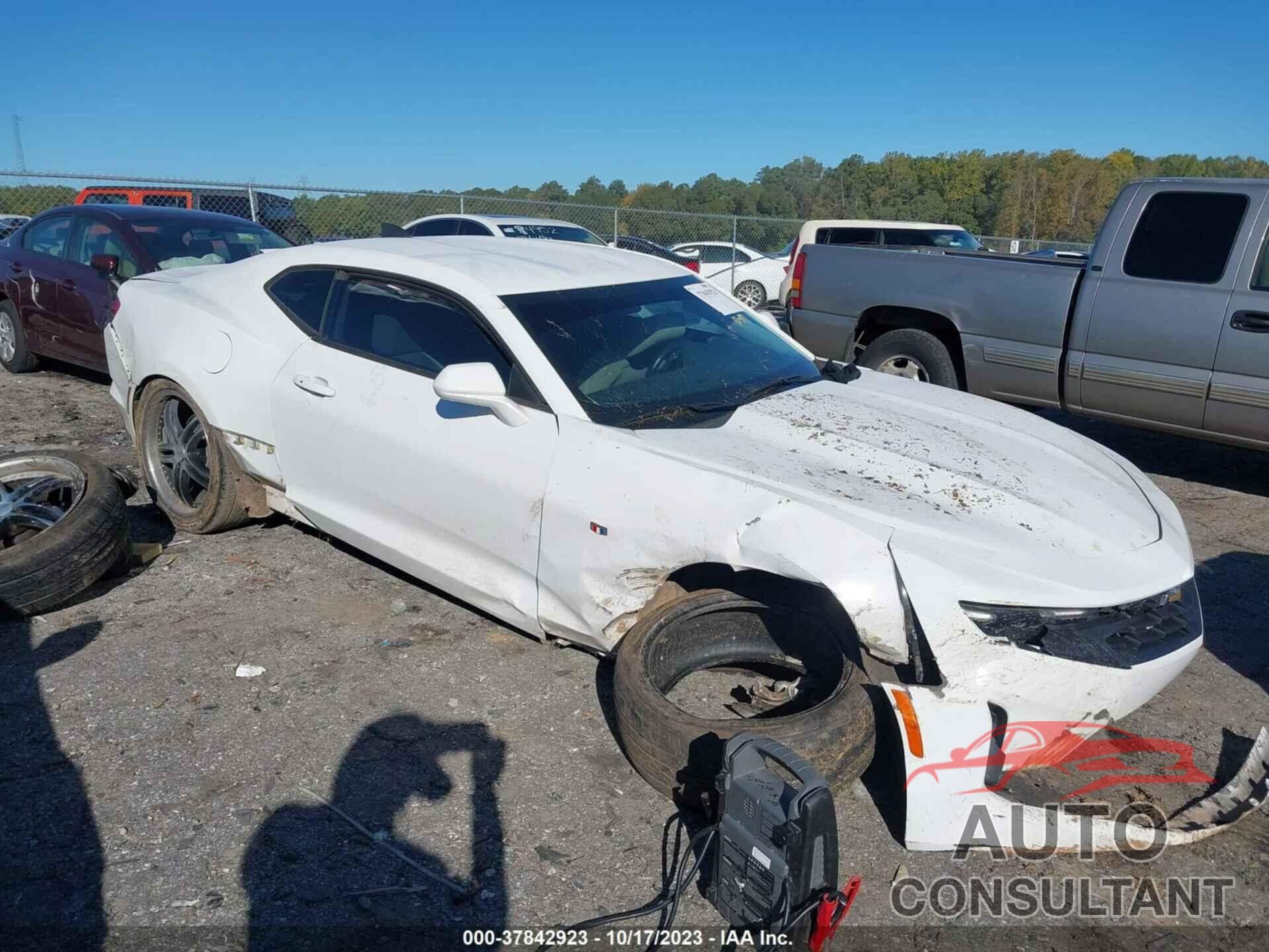 CHEVROLET CAMARO 2019 - 1G1FB1RS8K0106609